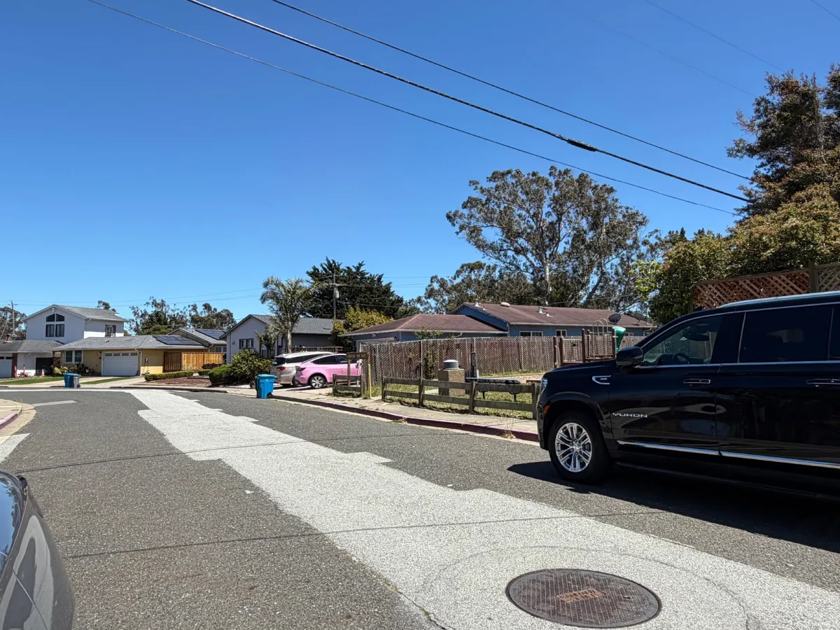 lots of residential street parking