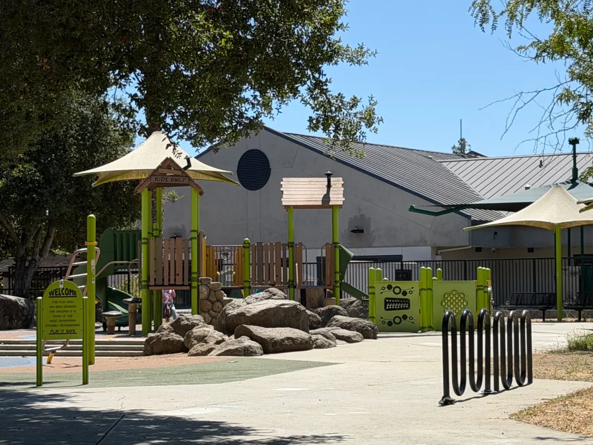 Rec center behind toddler play area