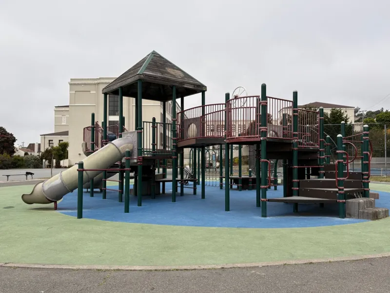 Big kid structure