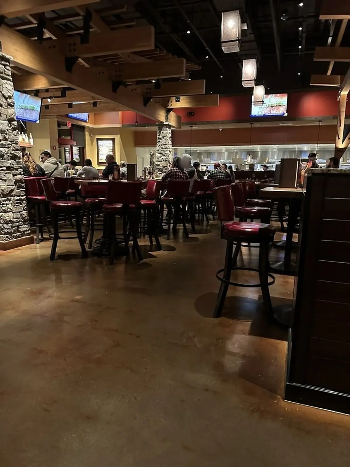 Lazy Dog Restaurant & Bar