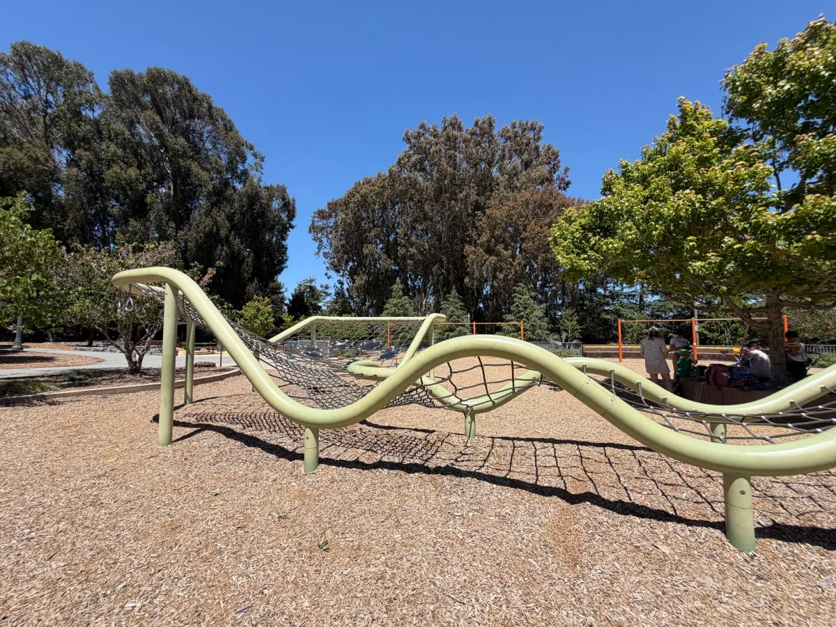 Climbing structure