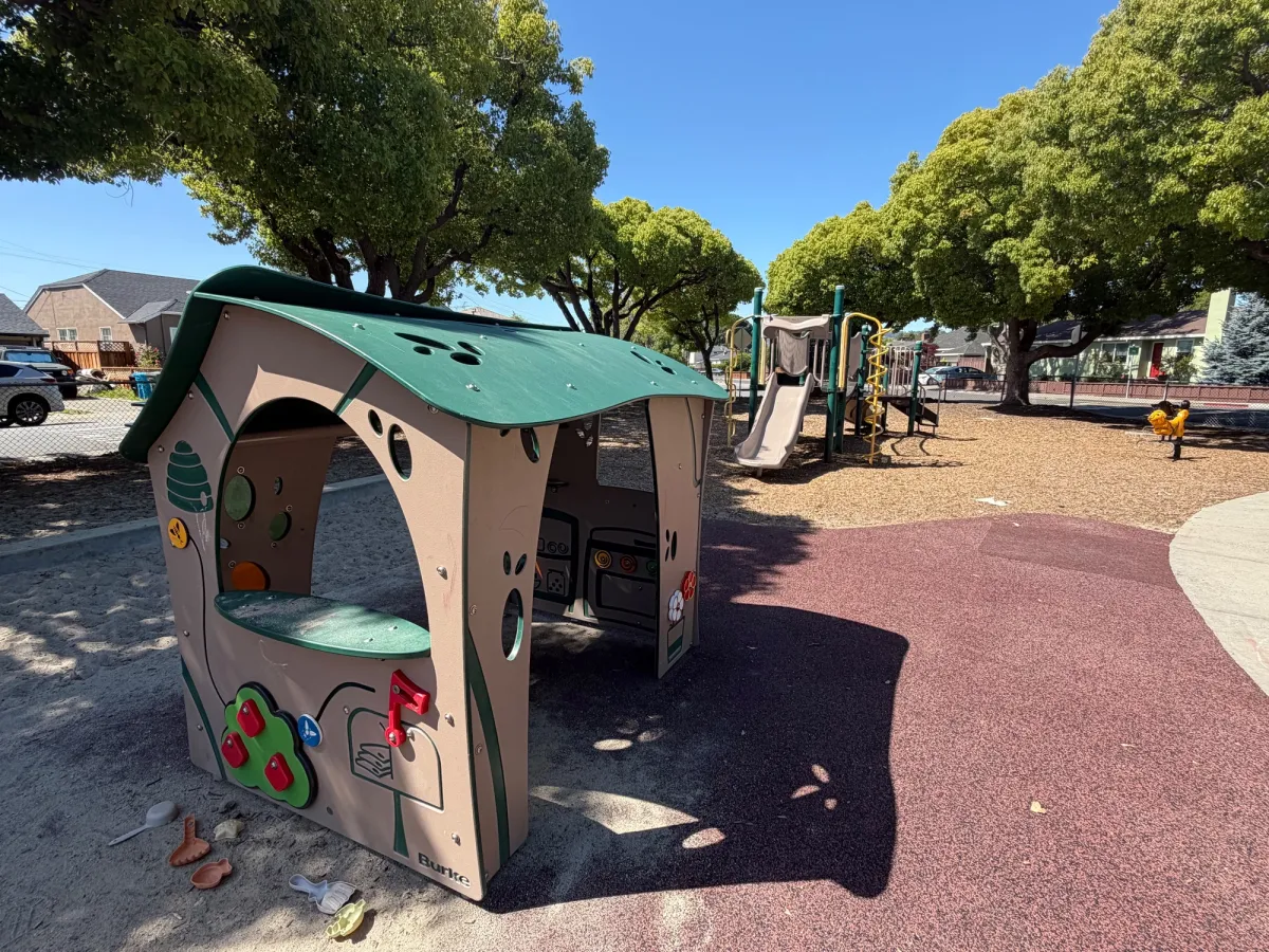 Play house