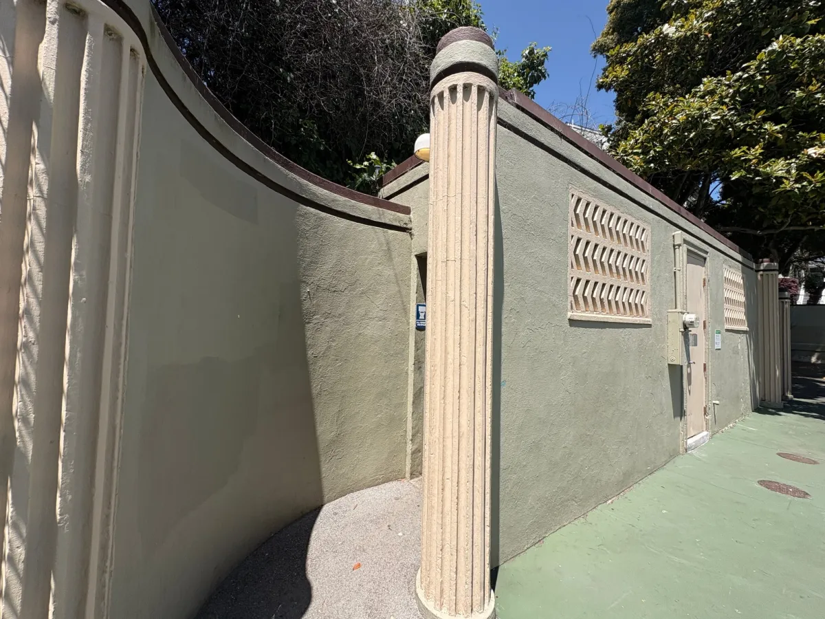 Art deco bathroom exterior