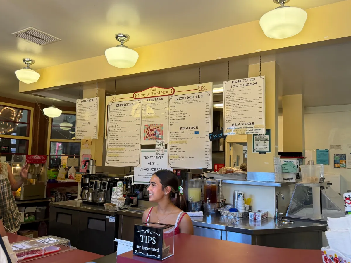 Cafe next to carousel