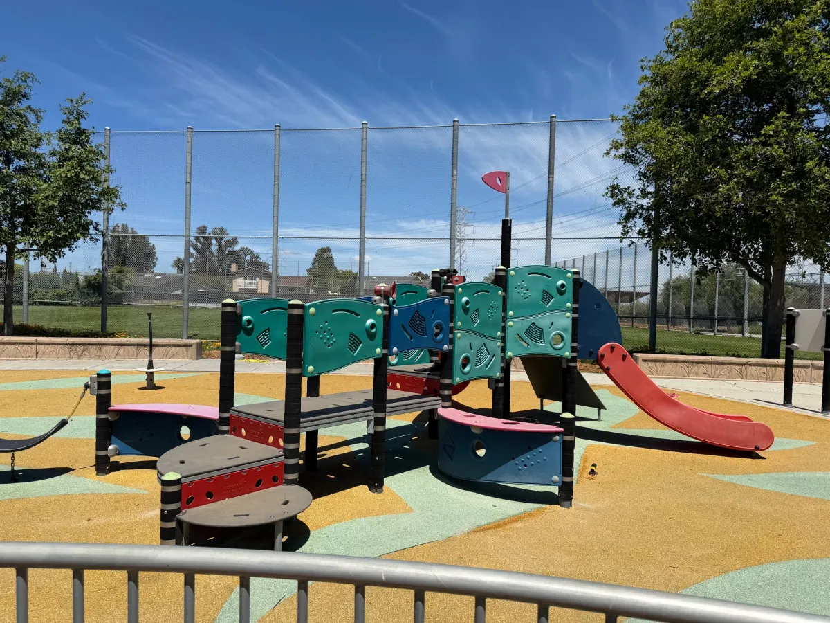 Toddler play structure