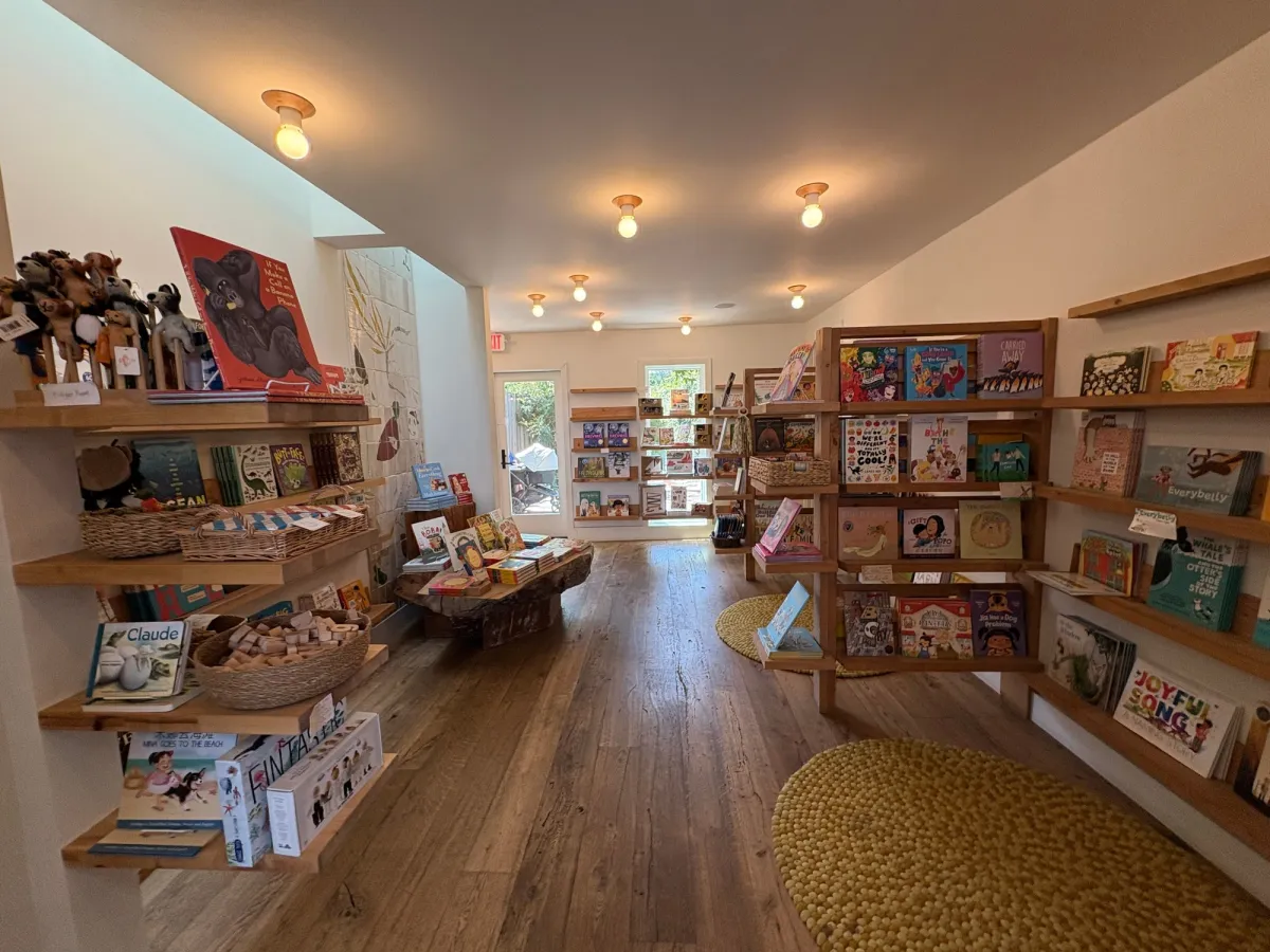 Cute bookstore in itself