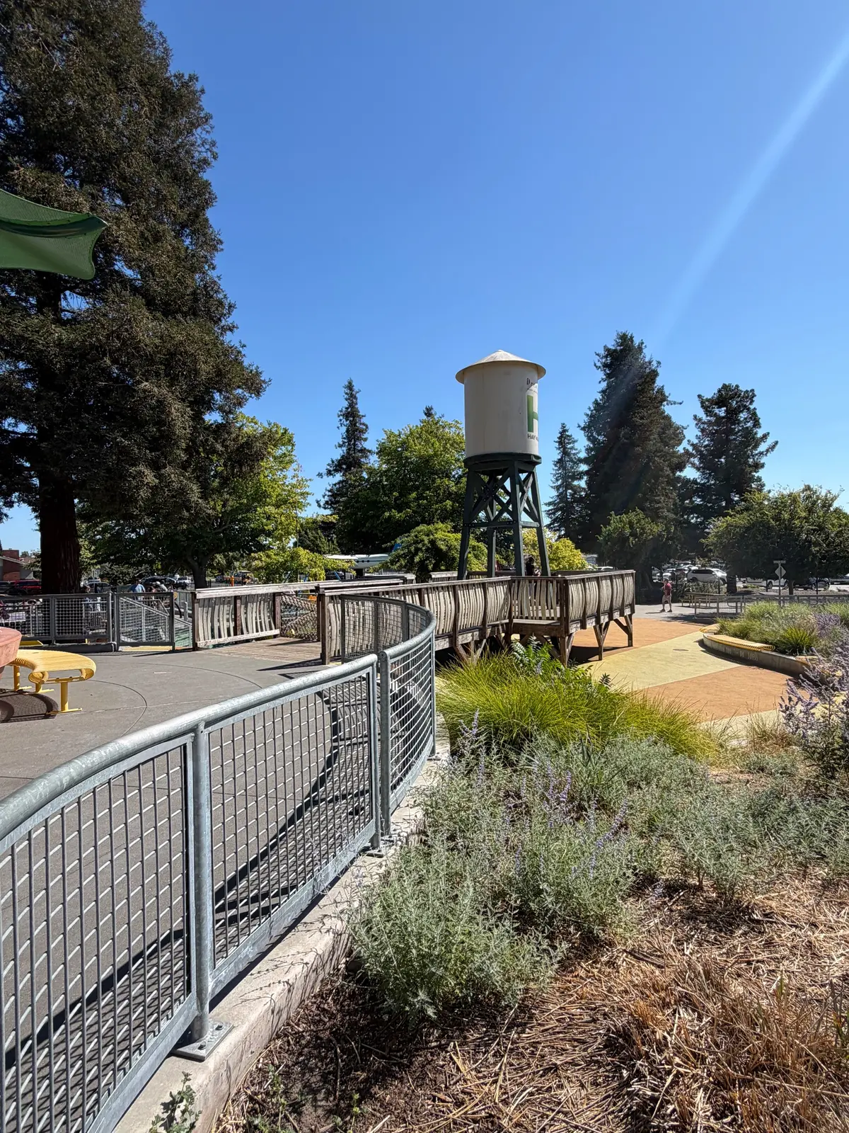 Hayward water tower representation