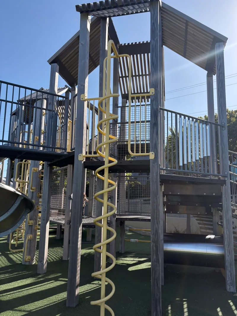 Playground structure