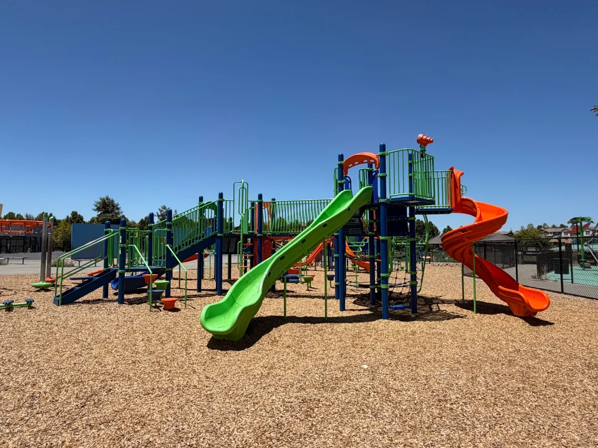 Big kid playstructure