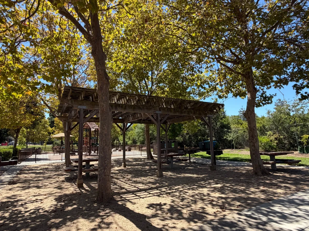 Great shaded picnic area with bbq grills