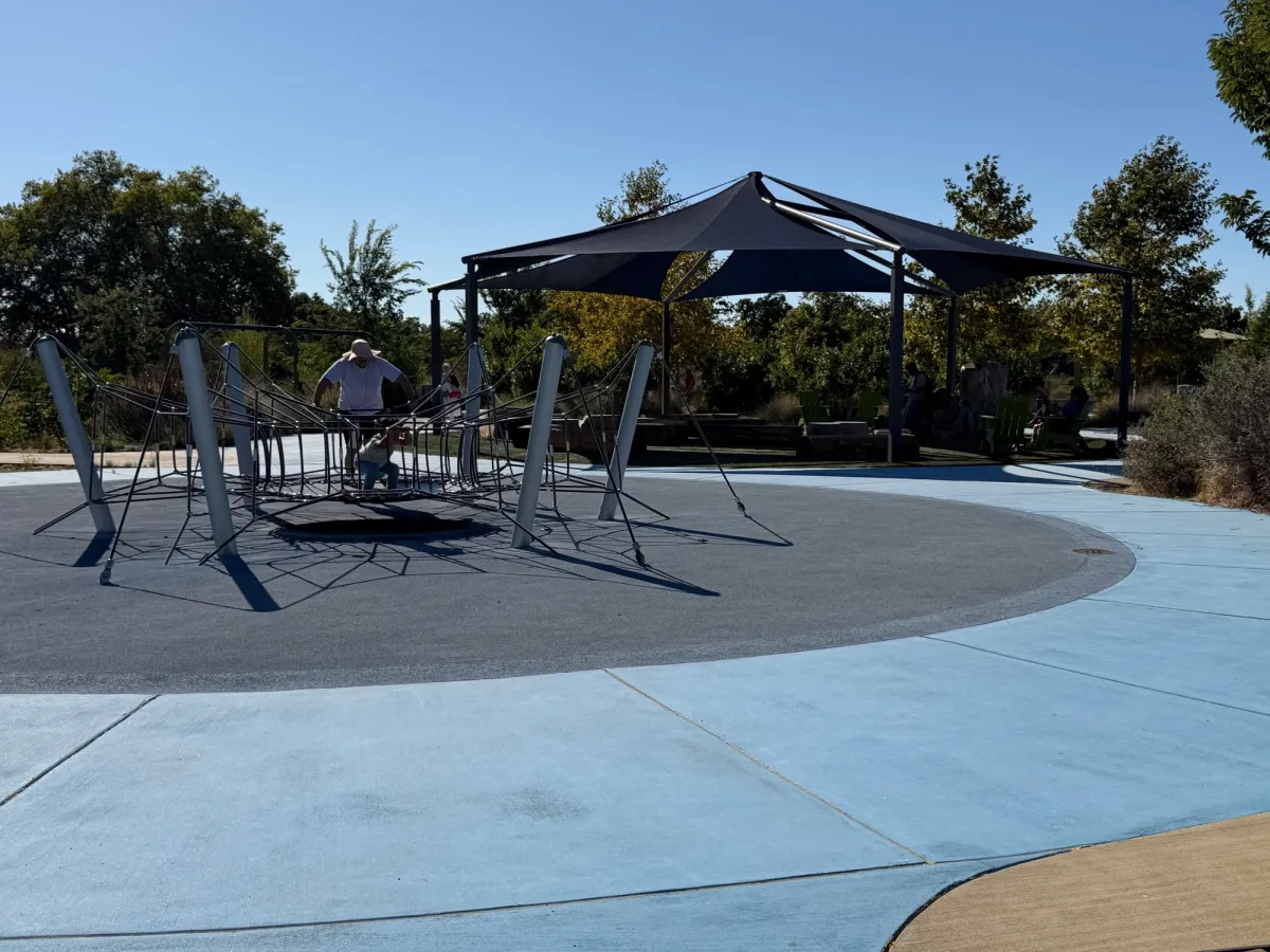 Trampoline