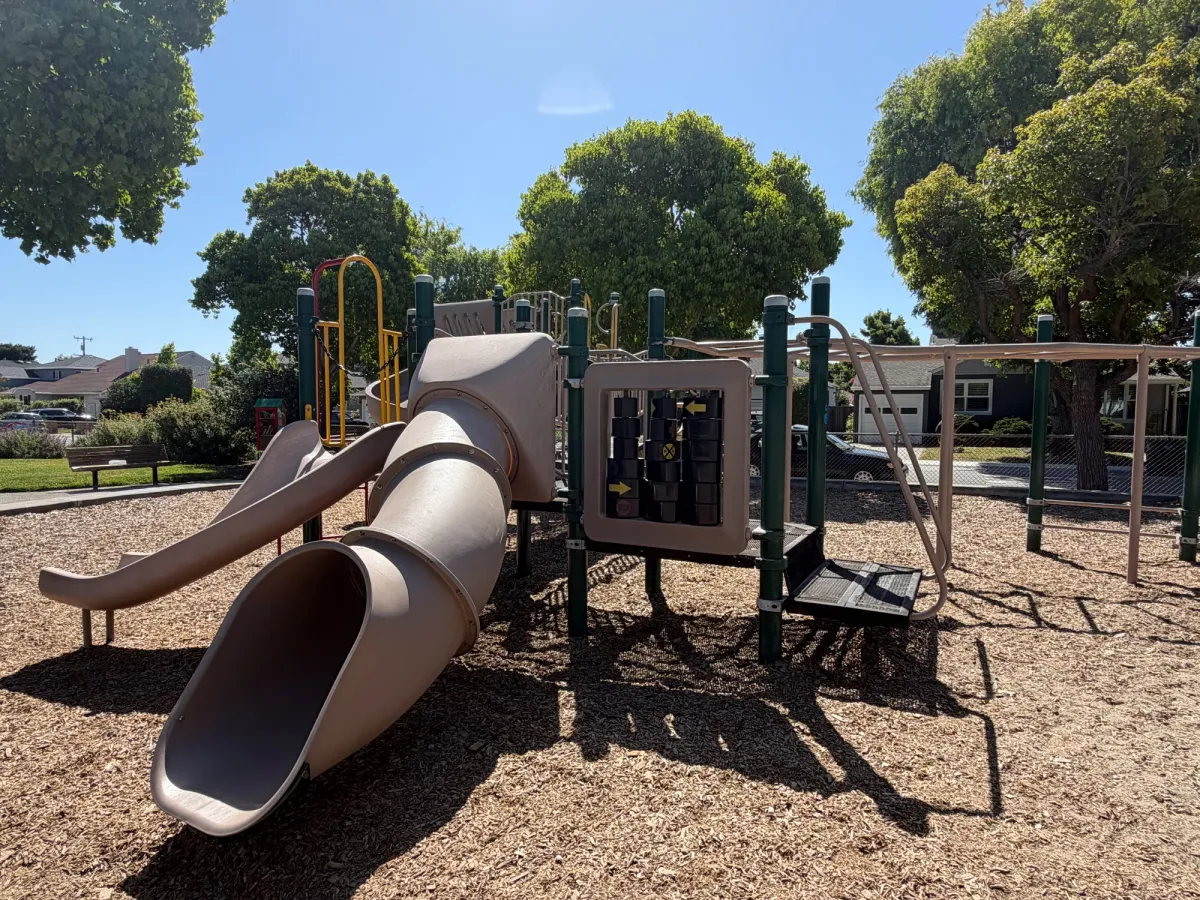 Big kid play structure