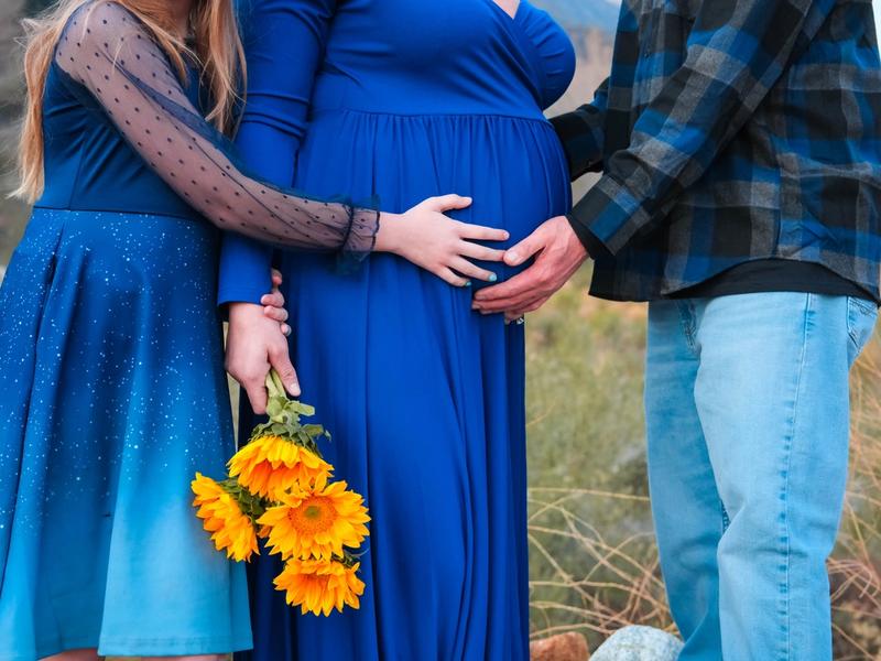 Where to Take Family Photos in Claremont — From the Village to the Secret Spots