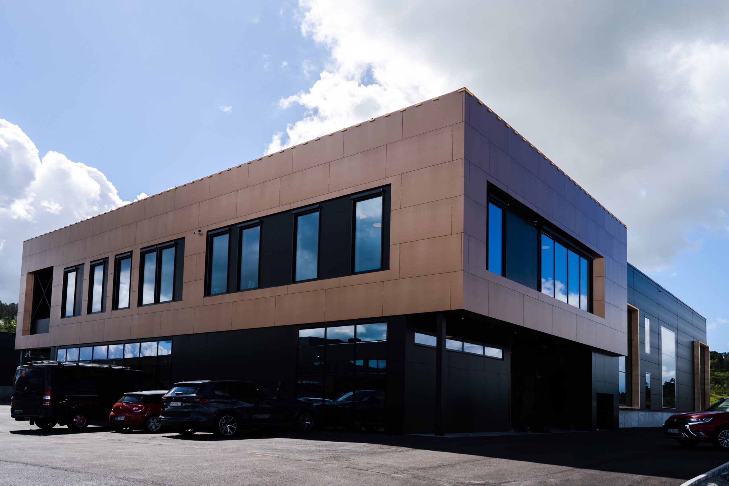 Norwegian Offshore Rental moves to Aksdal, Norway