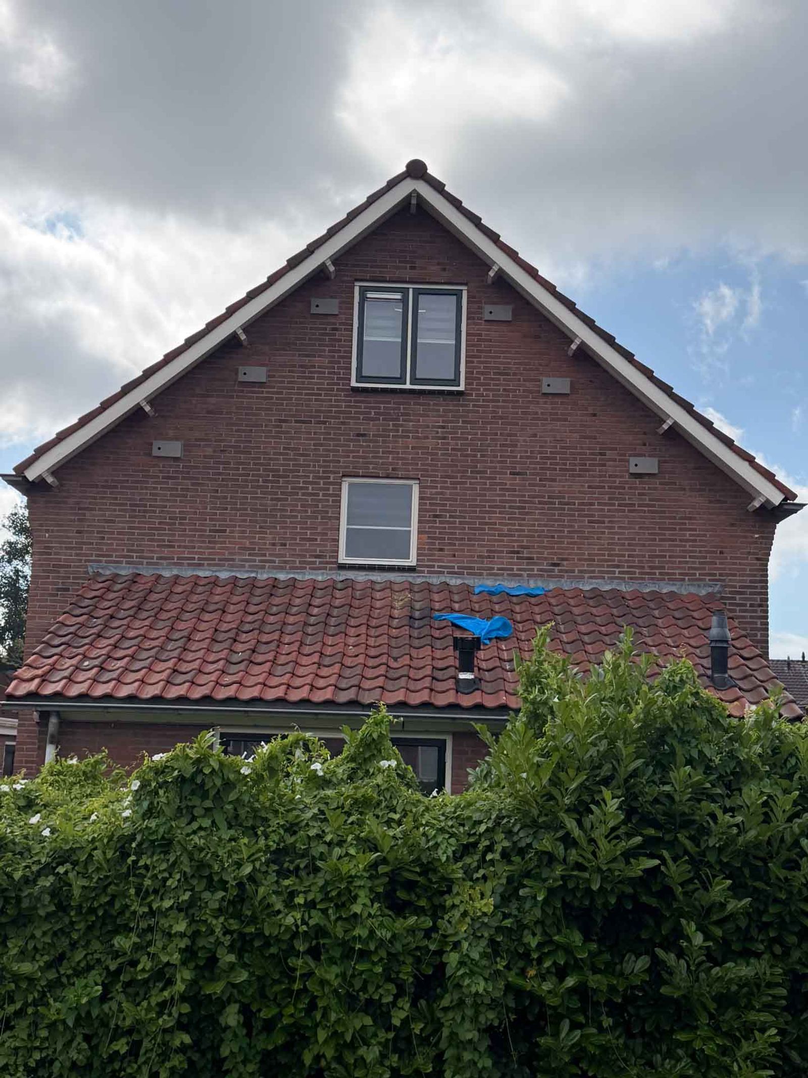 Inspectie van een spouwmuur voorafgaand aan isolatie