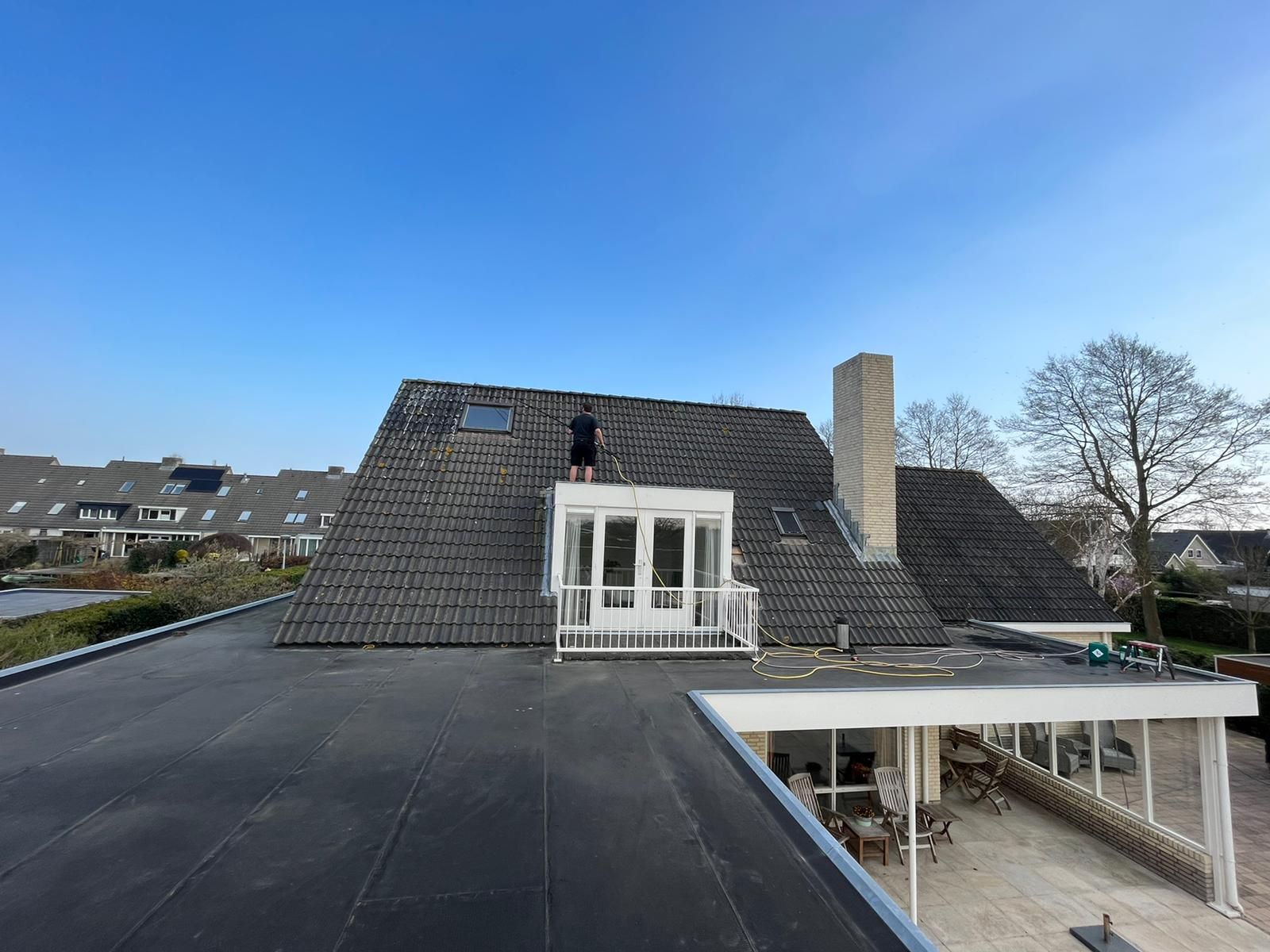 Dakpannen vernieuwen of behandelen Uithoorn