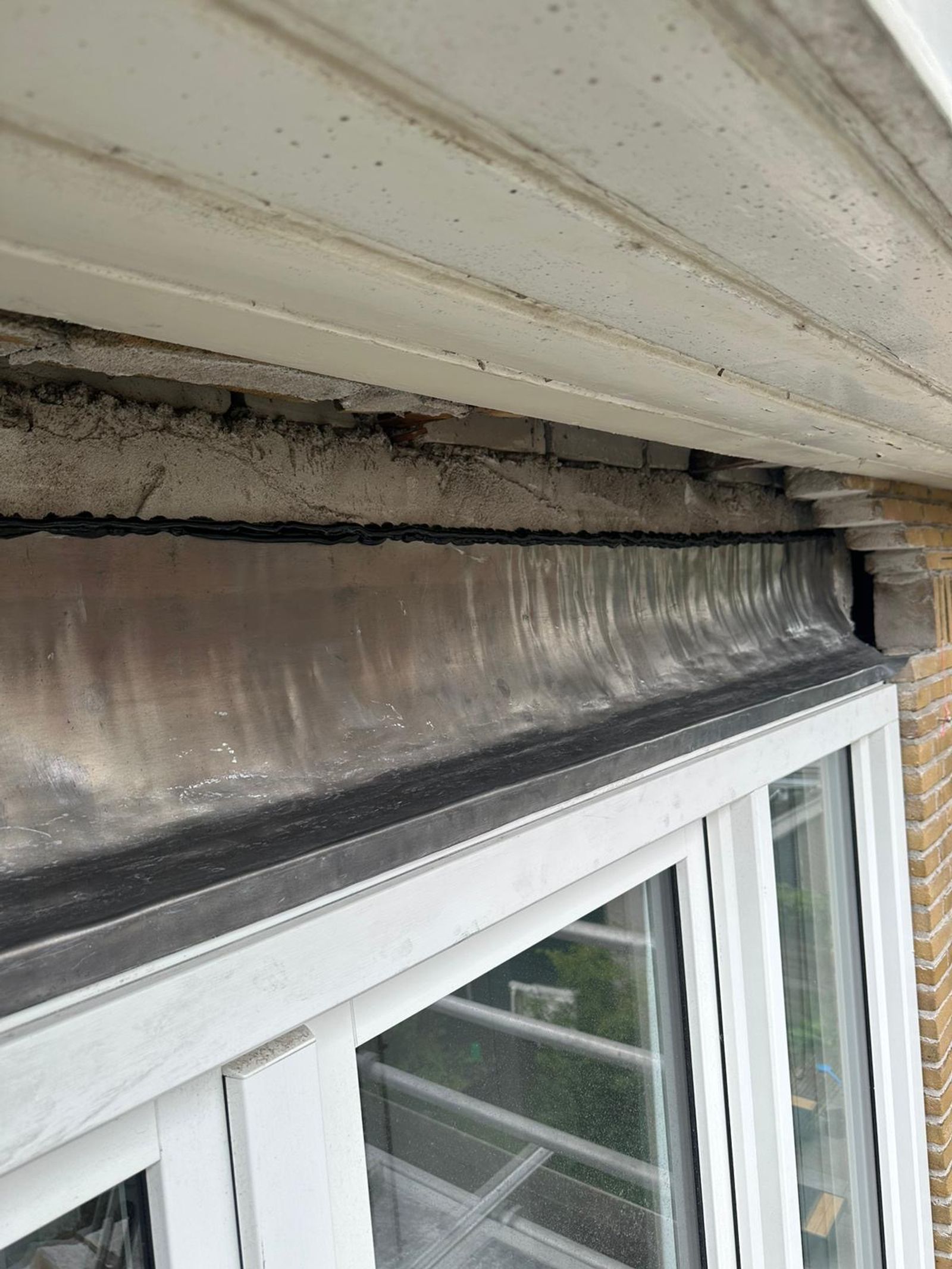 Beton latei aanbrengen kozijn Amstelveen