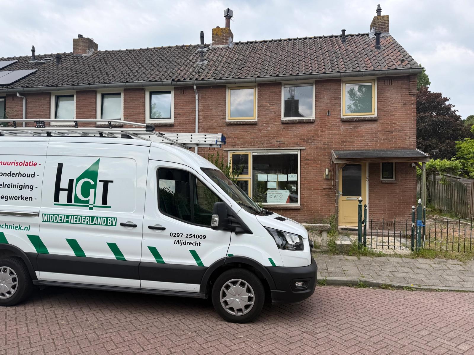 Zandstralen, verf verwijderen, voegwerk vervangen, impregneren woning Abcoude — gevelproject