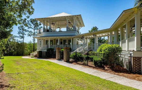 4112 HOME TOWN LANE