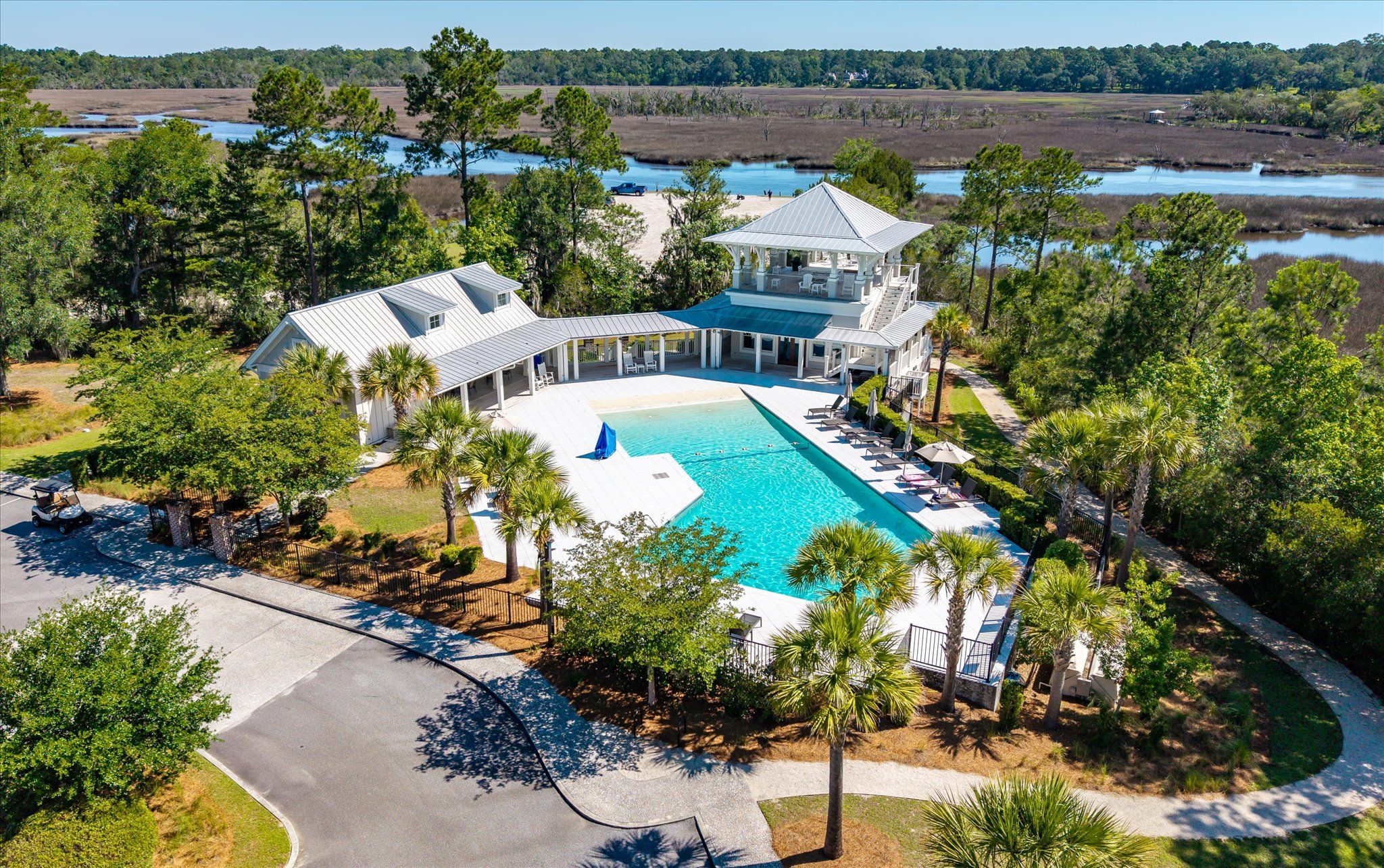 4112 HOME TOWN LANE 