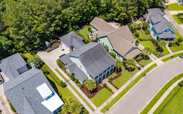 4112 HOME TOWN LANE