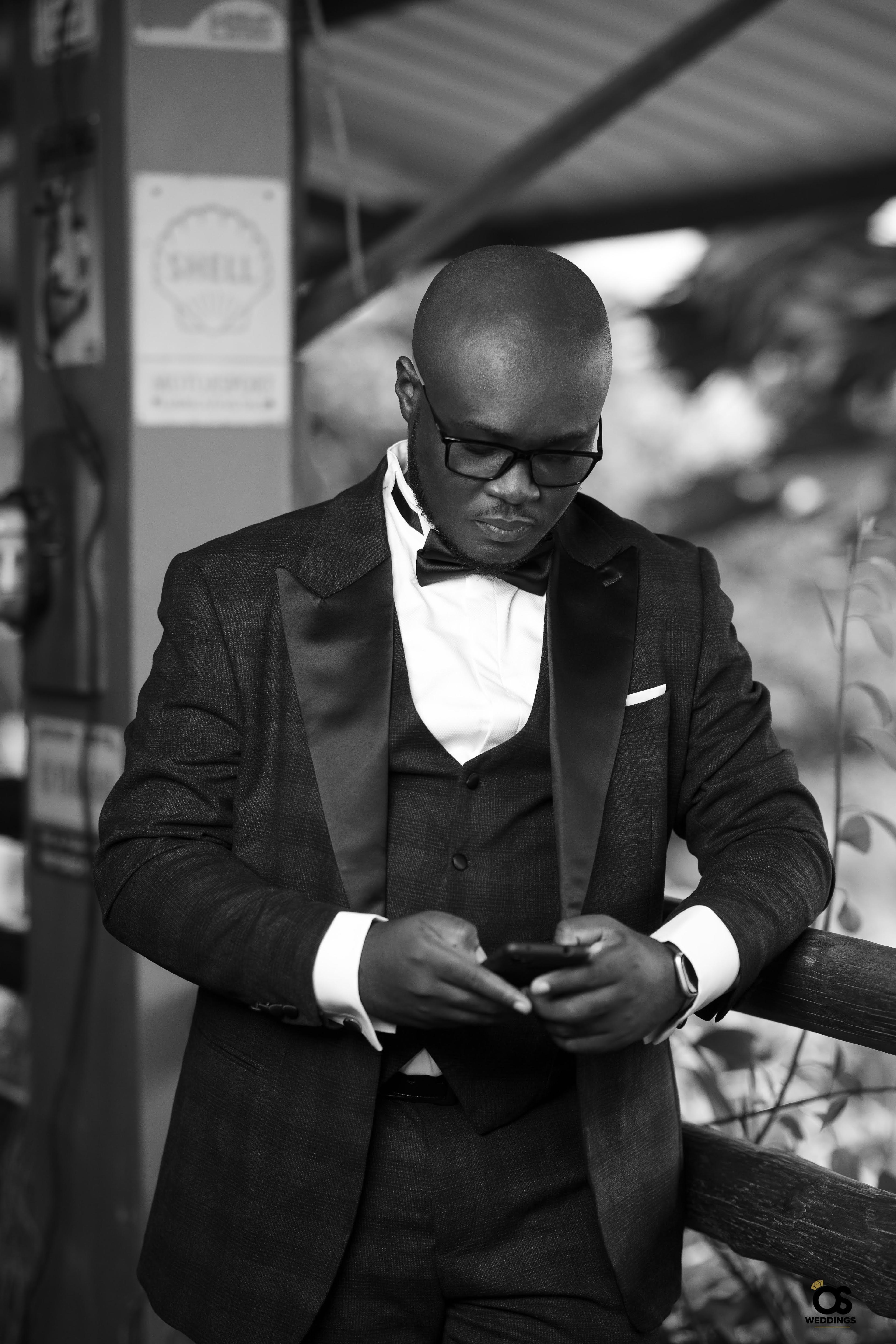 Groom posing before the wedding ceremony.