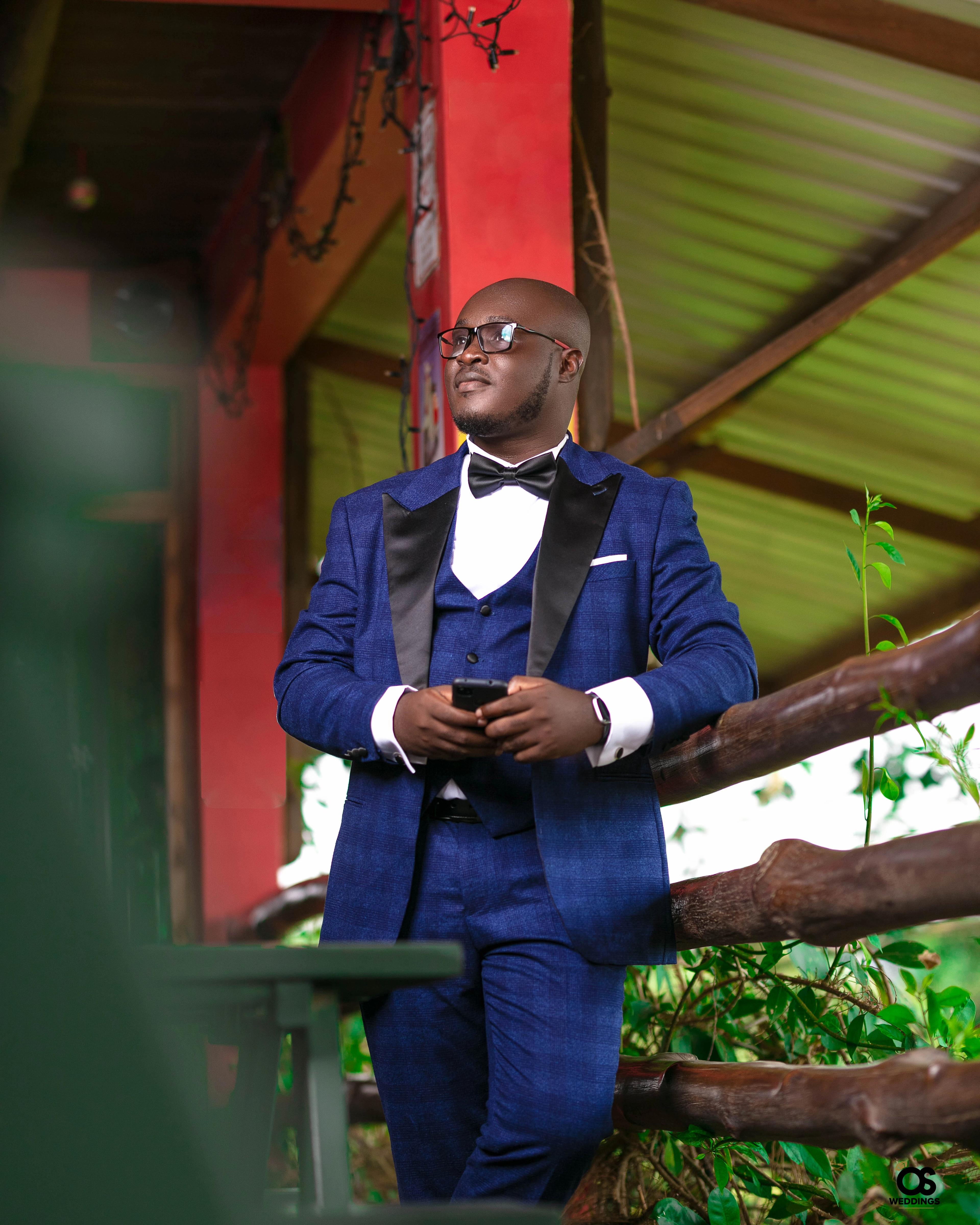 Groom posing before the wedding ceremony.