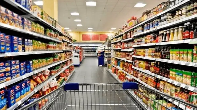 Discover Critical Operating Strategies for Nigeria's Retail Sector! Gain Insights to Thrive in the Competitive Market. Unlock Success Today!