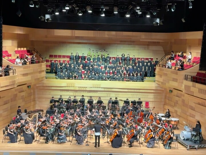 丰华学子参加SPO悉尼阳光爱乐乐团中国乐曲专场演出