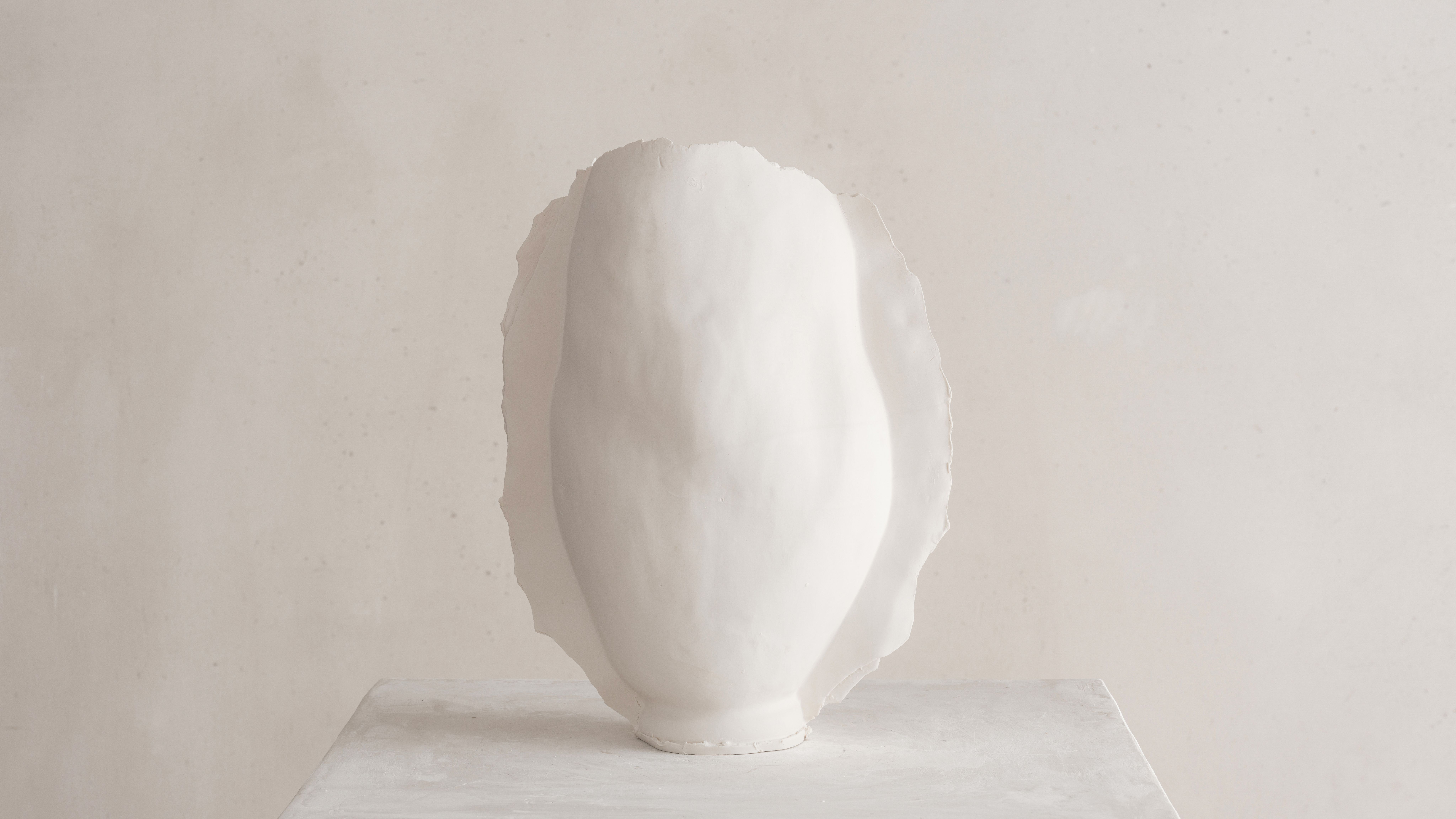 Ateliers Courbet presents Iris Nesher Ceramic