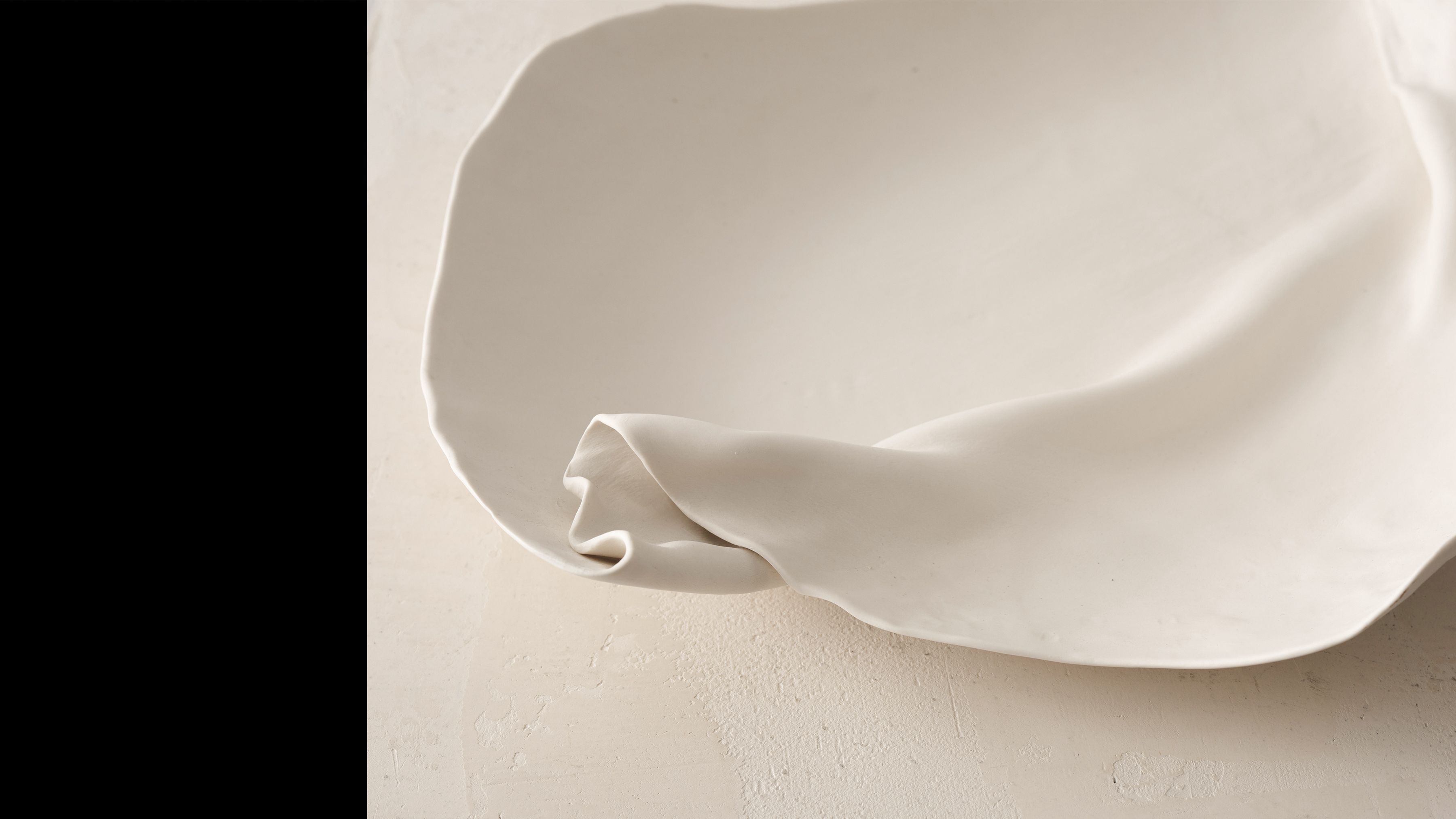 Iris Nesher Ateliers Courbet Porcelain Ceramic Centerpiece