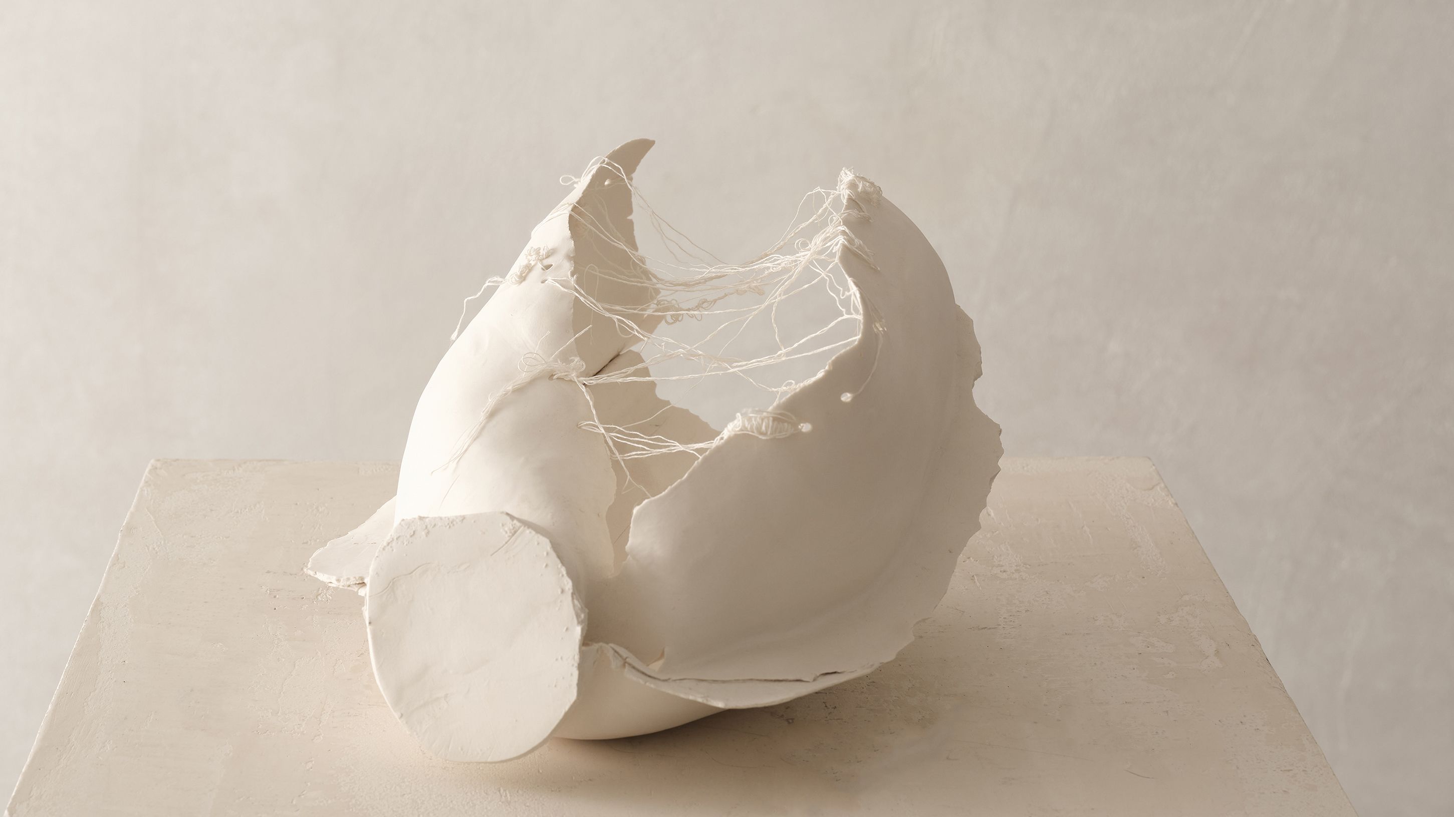 Ateliers Courbet presents Iris Nesher Porcelain Ceramic Vessels