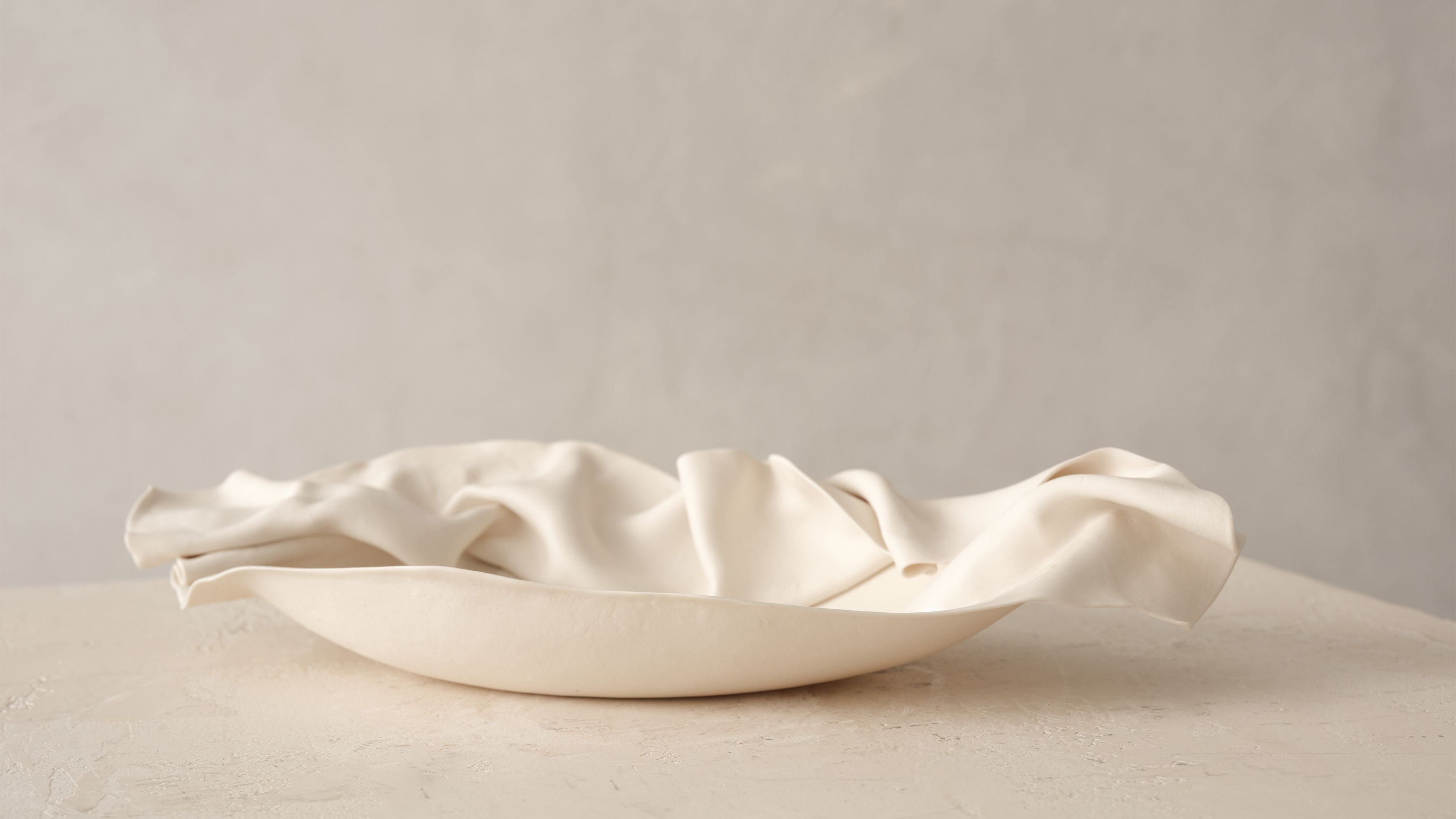 Iris Nesher Ateliers Courbet Porcelain Ceramic Centerpiece