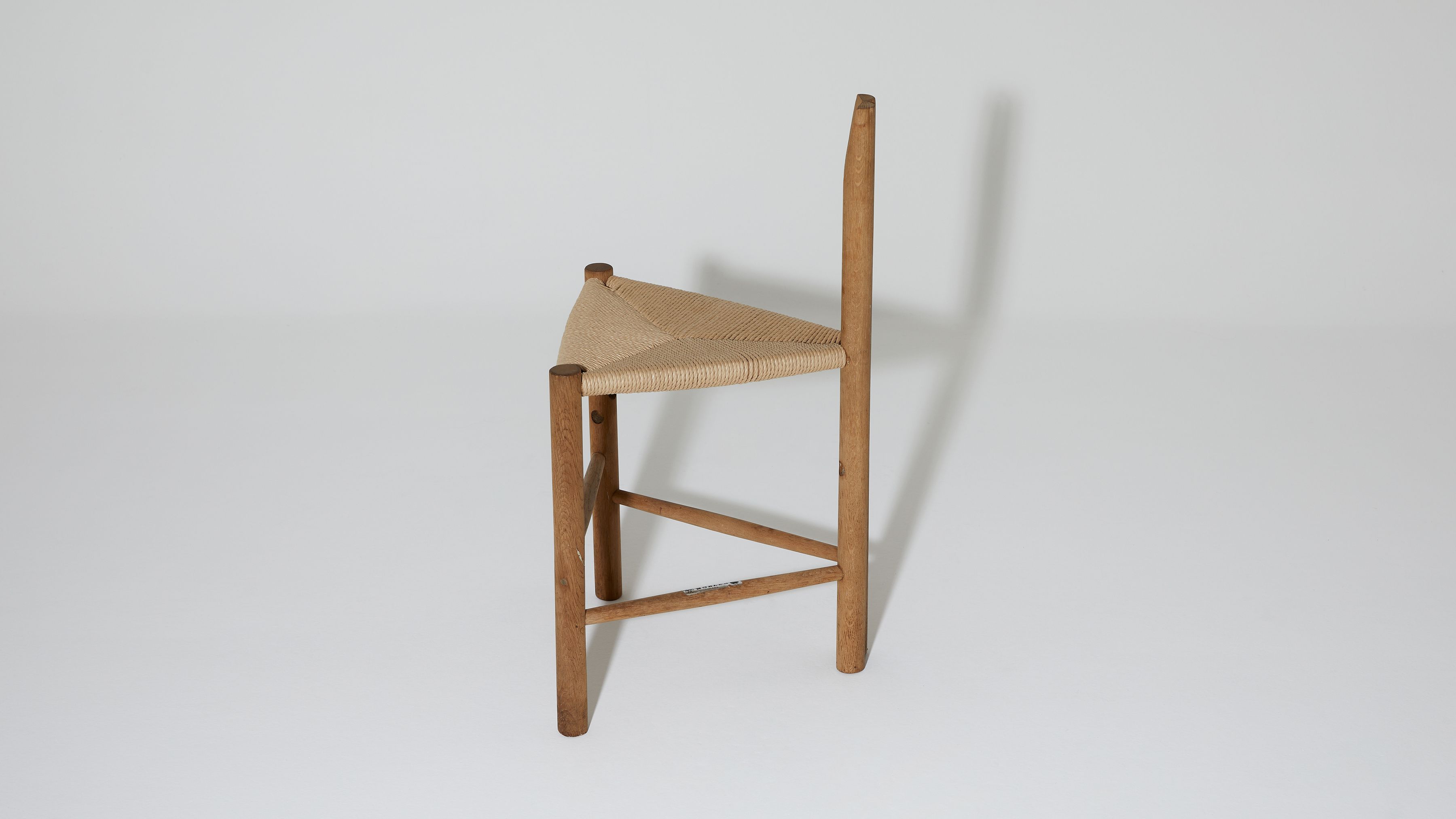 AtMa Ateliers Courbet Japanese Refurbished Wood Chair J39.5 Triangle