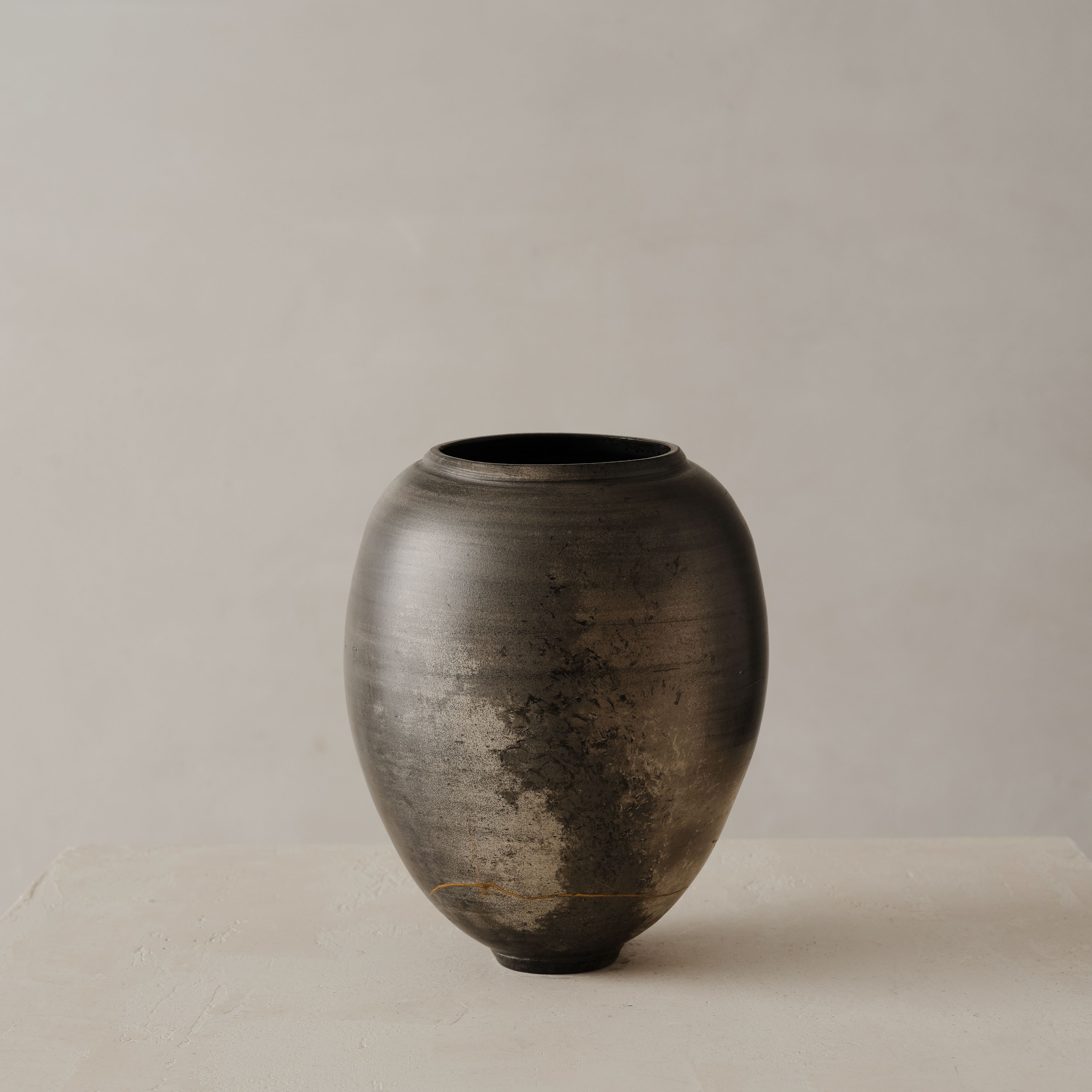 Karen Swami Ateliers Courbet Ceramic Artist Vessel Kint 113