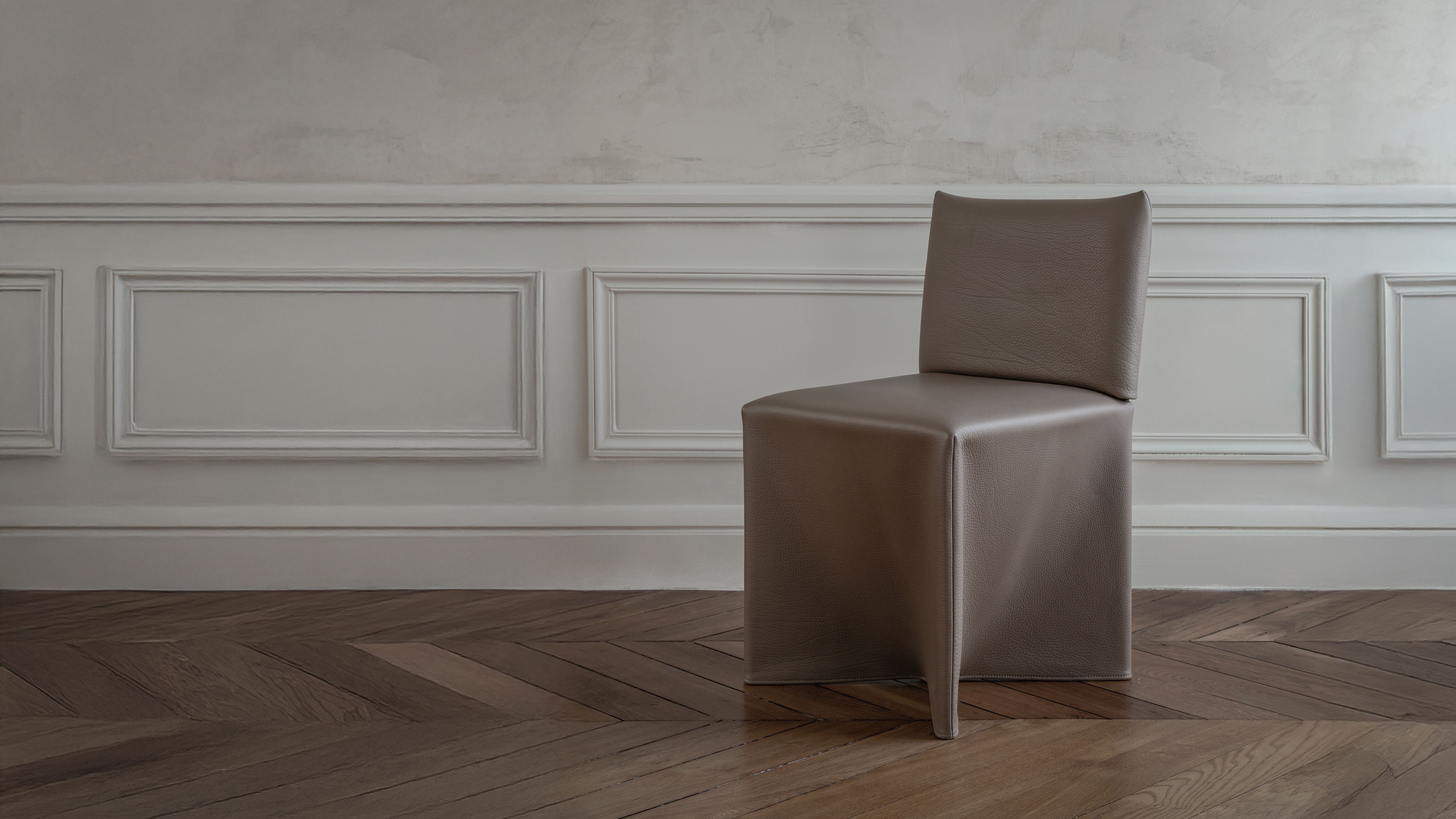 Ateliers Courbet presents Philippe Peres Editions and its collection of Cornette Chair designed by Martin Szekely