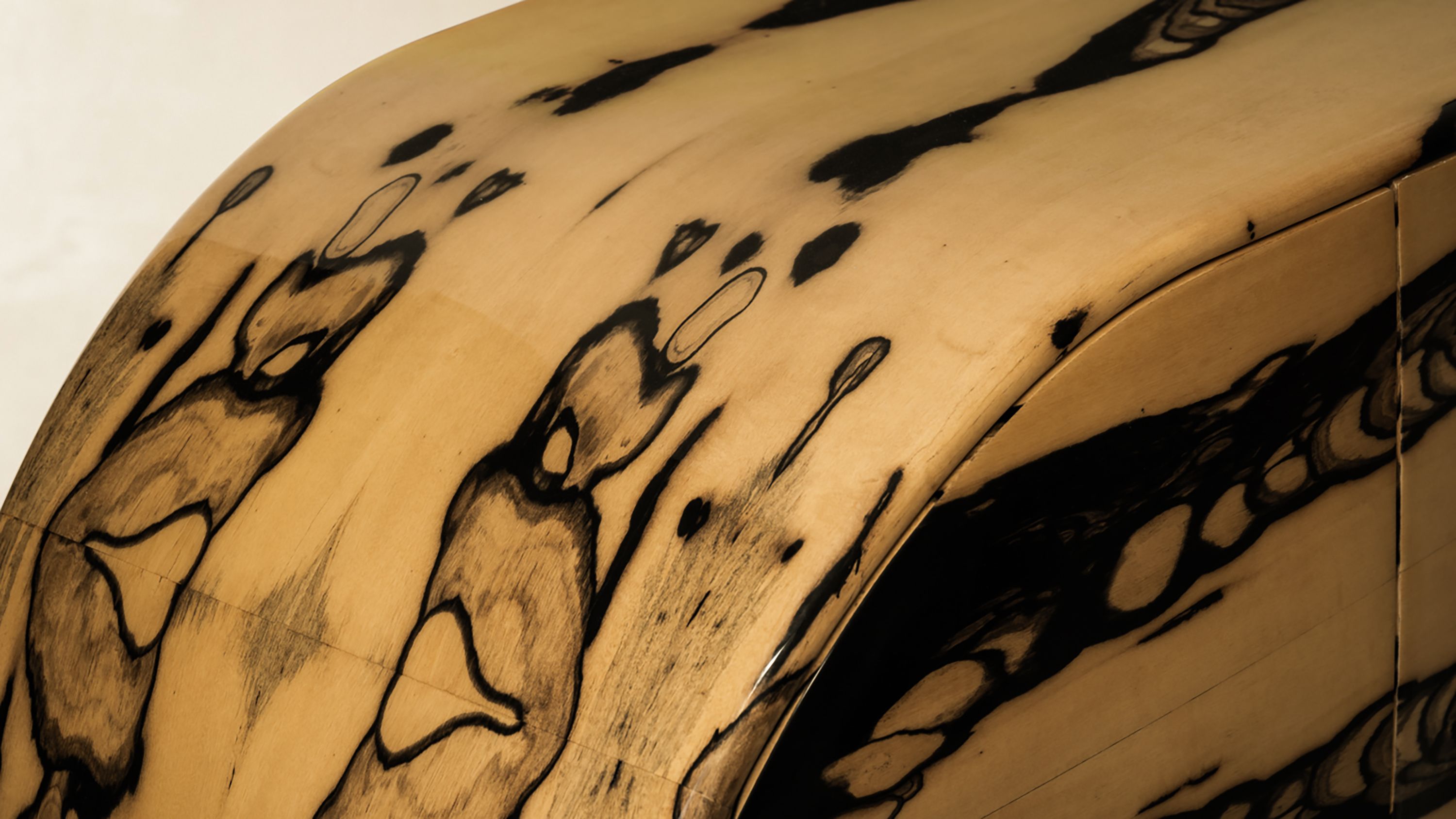 Hamza Kadiri Ateliers Courbet Credenza Collection