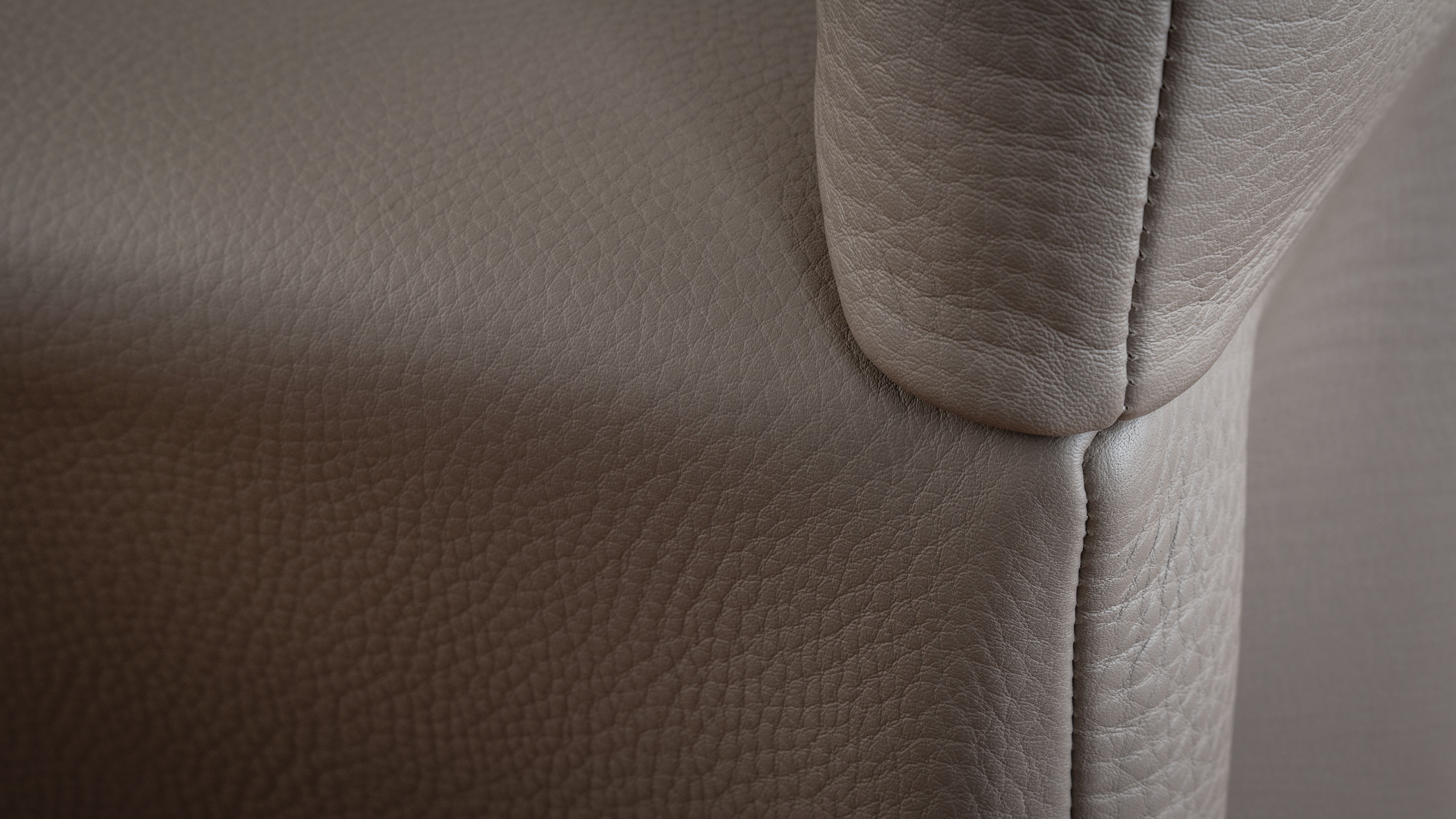 Ateliers Courbet presents Philippe Peres Editions and its collection of Cornette Chair designed by Martin Szekely