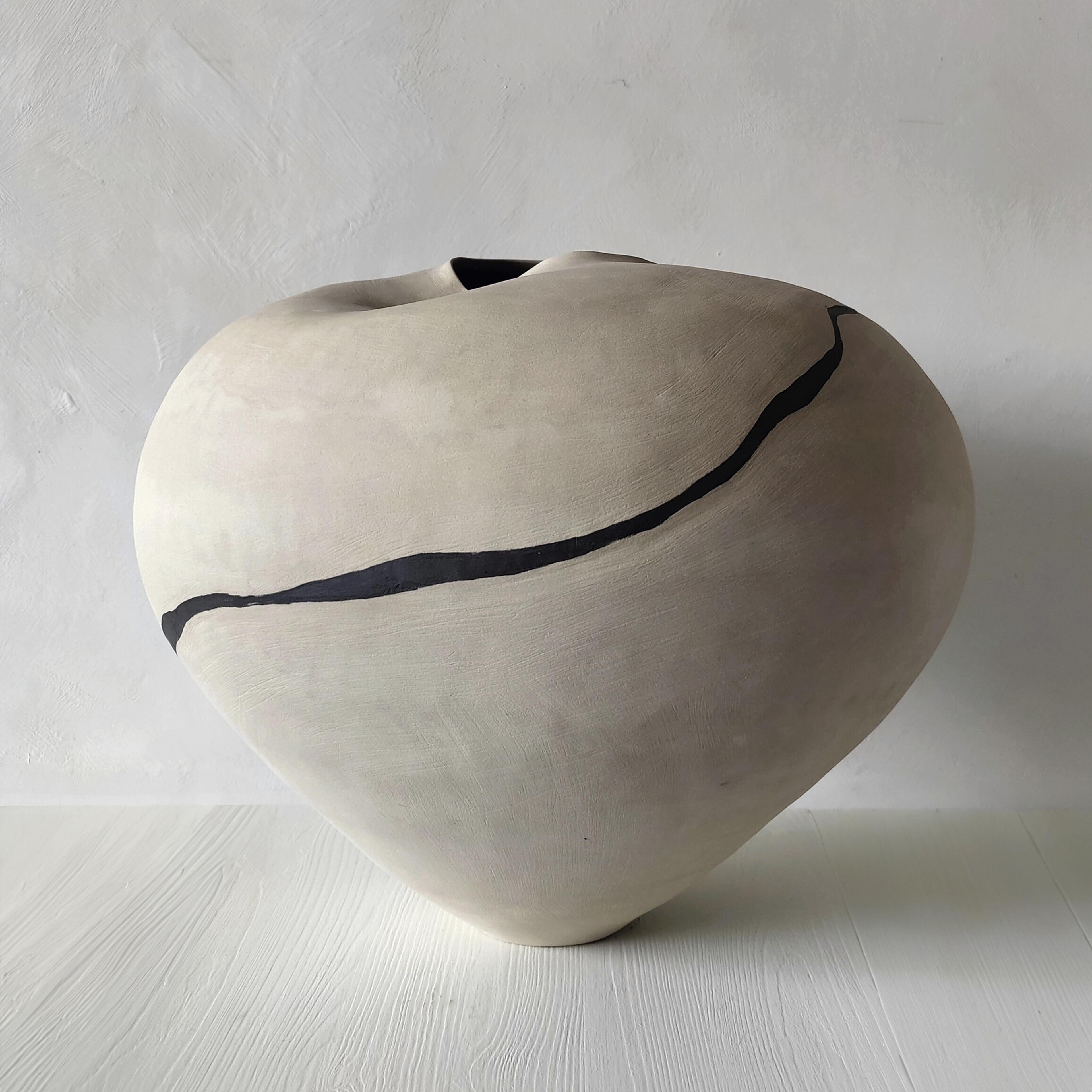 Emelie Abrahamsson Stoneware Ceramic at Ateliers Courbet