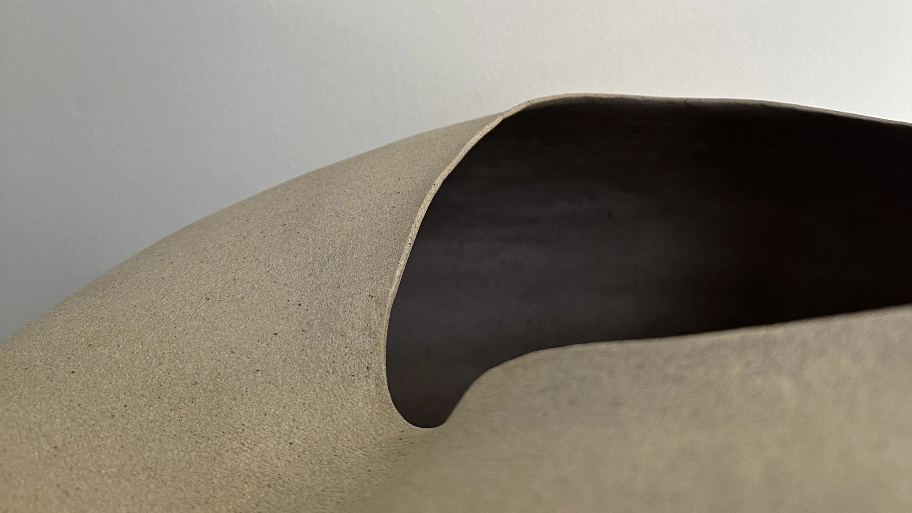 Emelie Abrahamsson Stoneware Ceramic at Ateliers Courbet