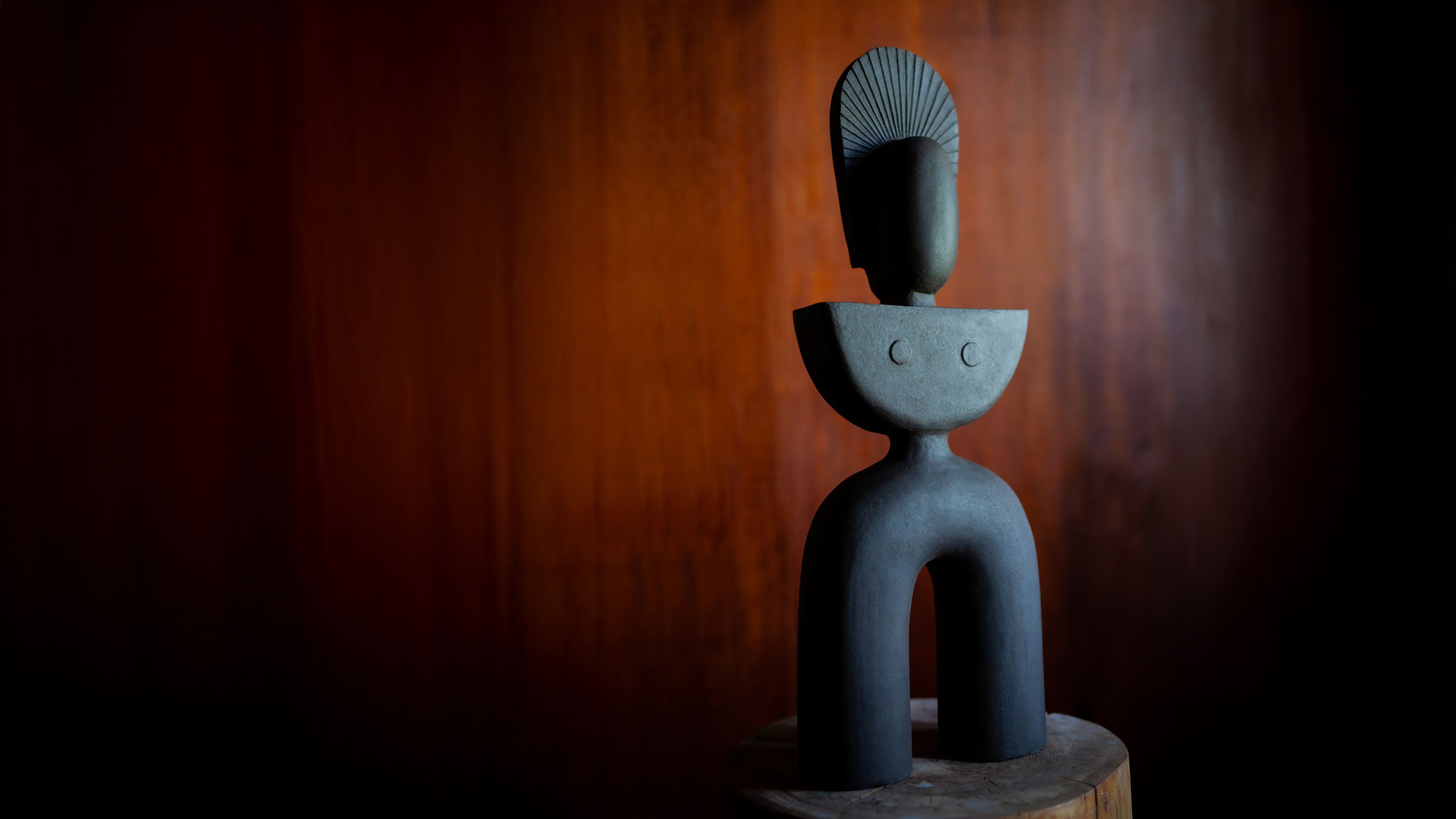 Noe Kuremoto Ceramics at Ateliers Courbet Gallery -- Haniwa Warrior 111