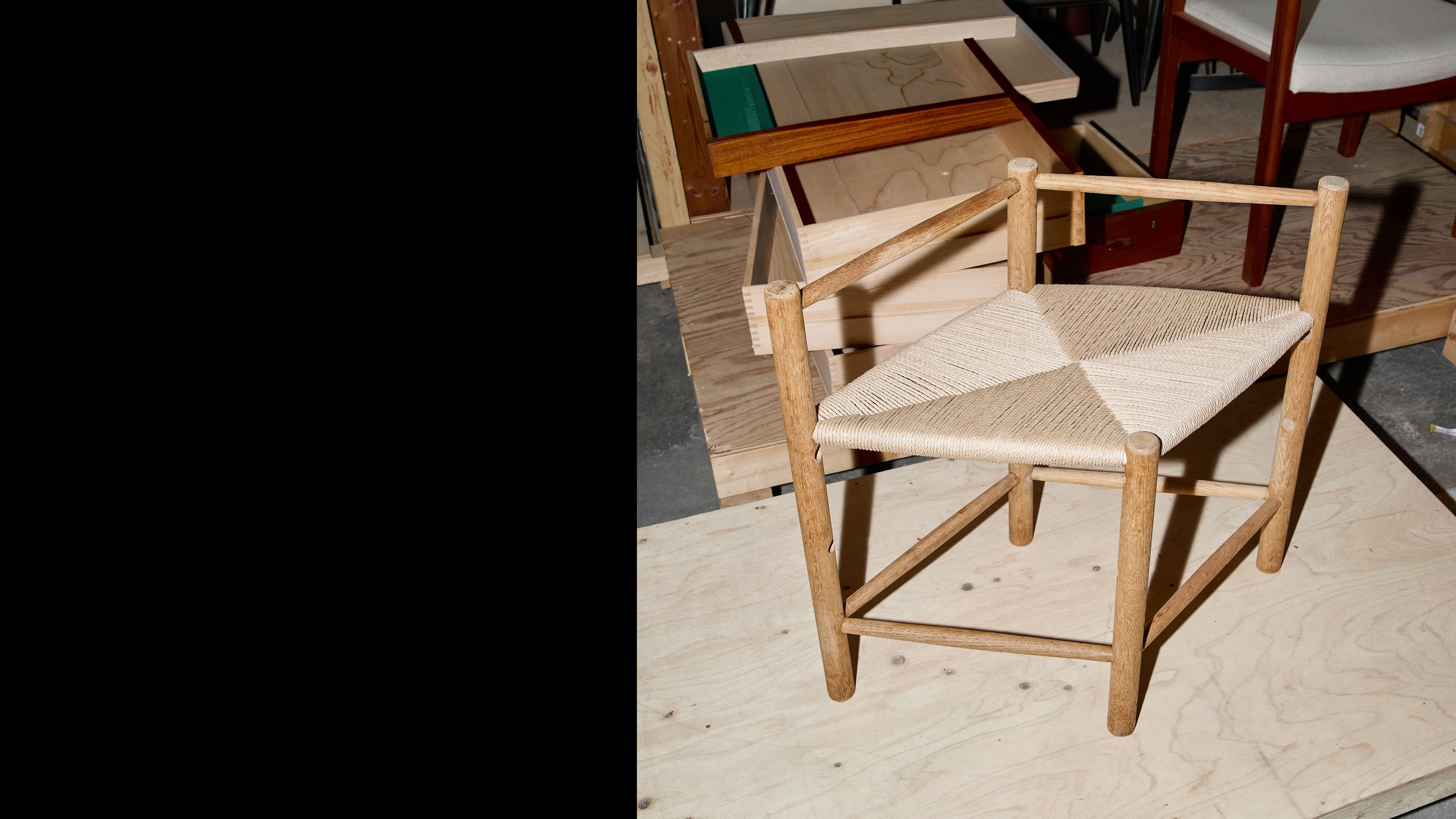 AtMa Ateliers Courbet Japanese Refurbished Wood Chair J39.5 Diagonal