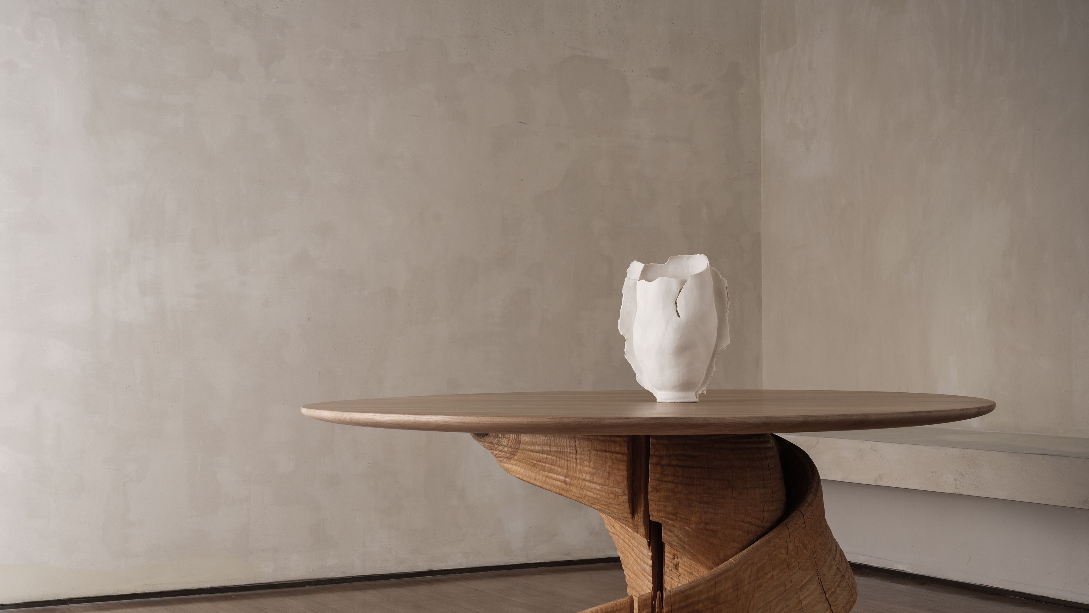 Ateliers Courbet presents Iris Nesher Porcelain Ceramic Vessel