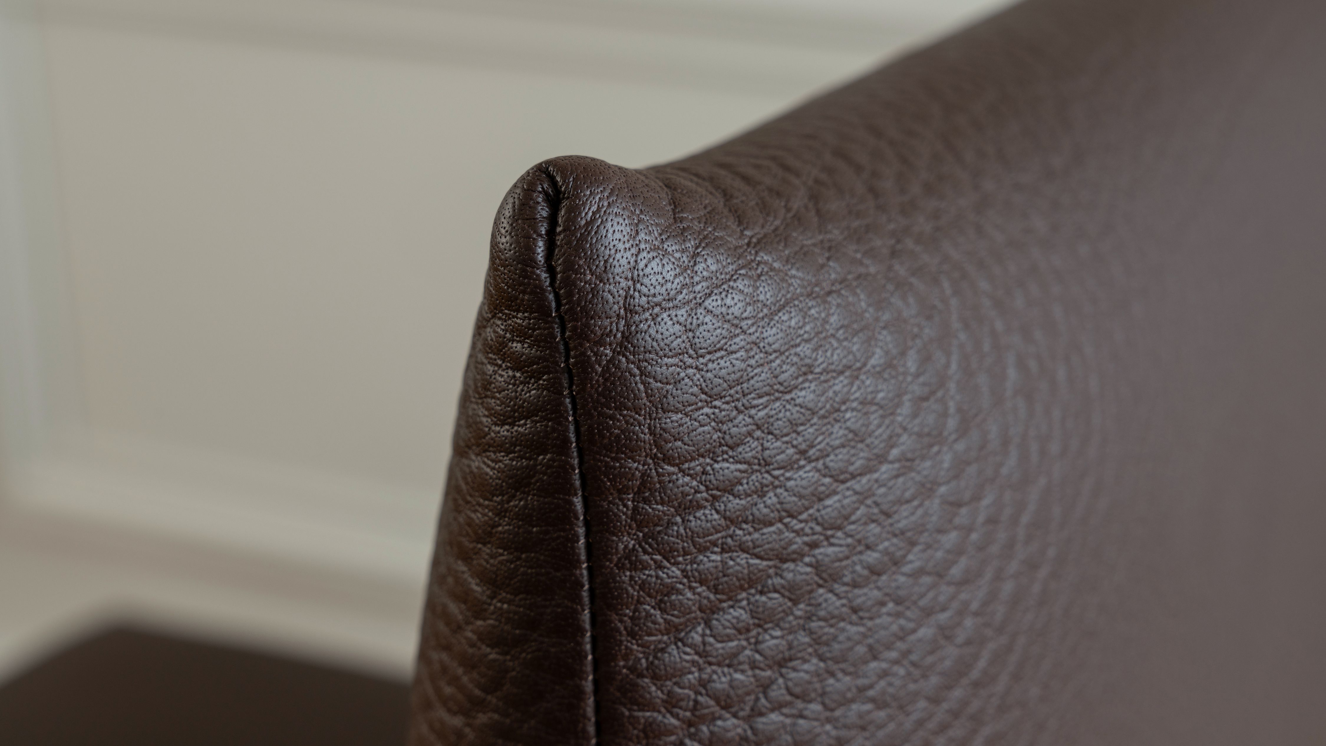 Ateliers Courbet presents Philippe Peres Editions and its collection of Cornette Chair designed by Martin Szekely