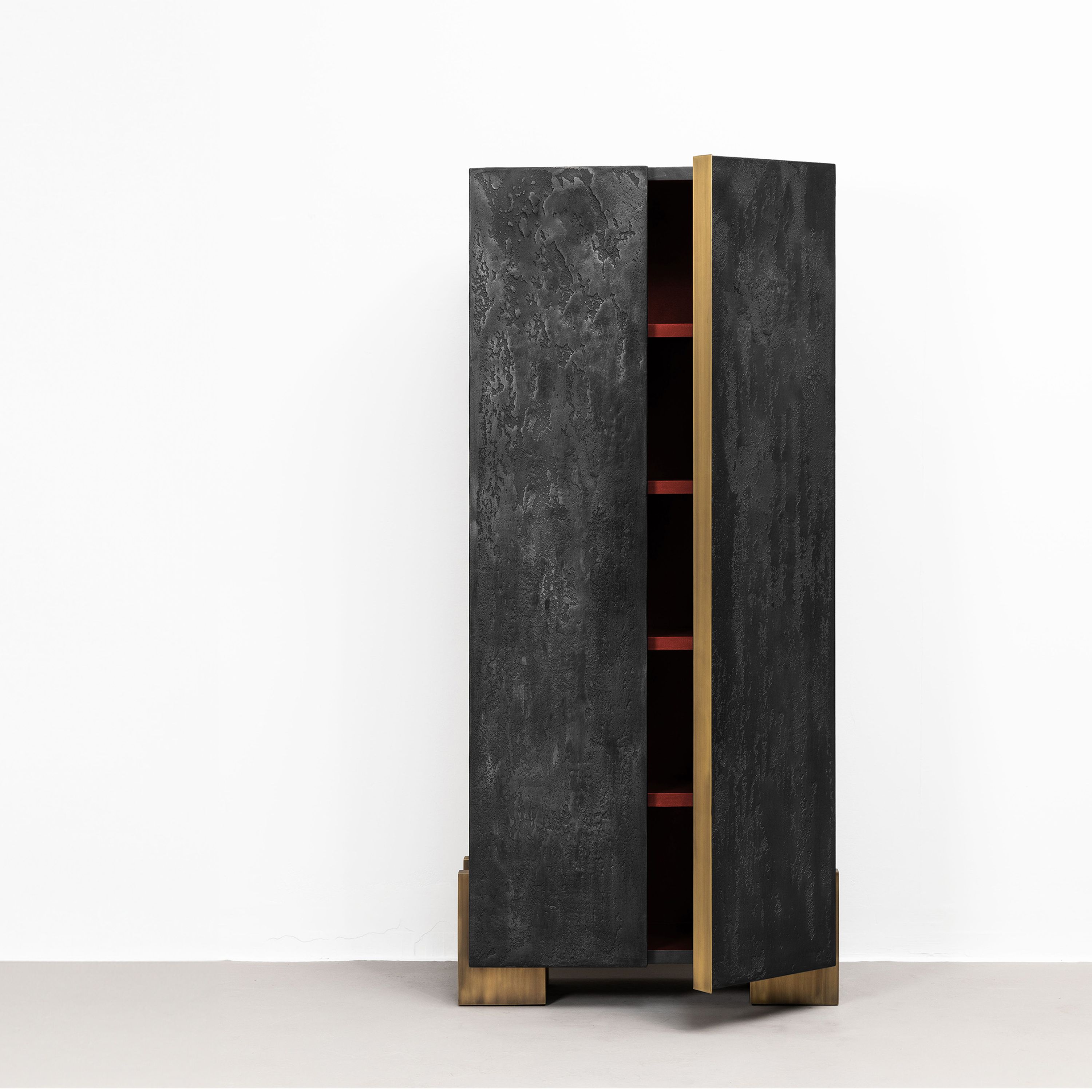 Pierre Bonnefille Ateliers Courbet Armoire Bloc Carbone