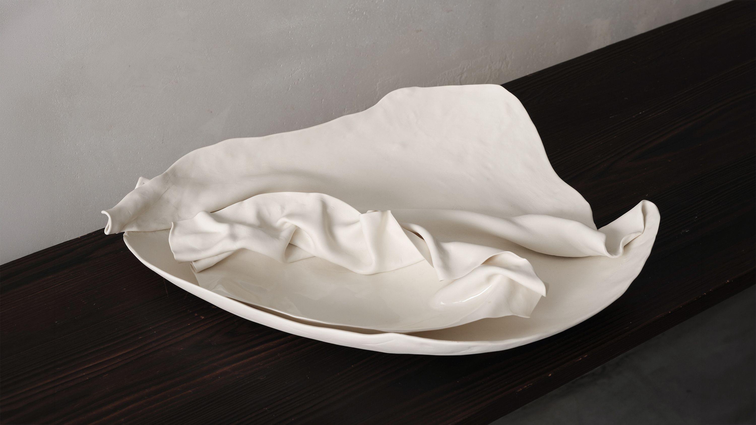 Iris Nesher Ateliers Courbet Porcelain Ceramic Centerpiece