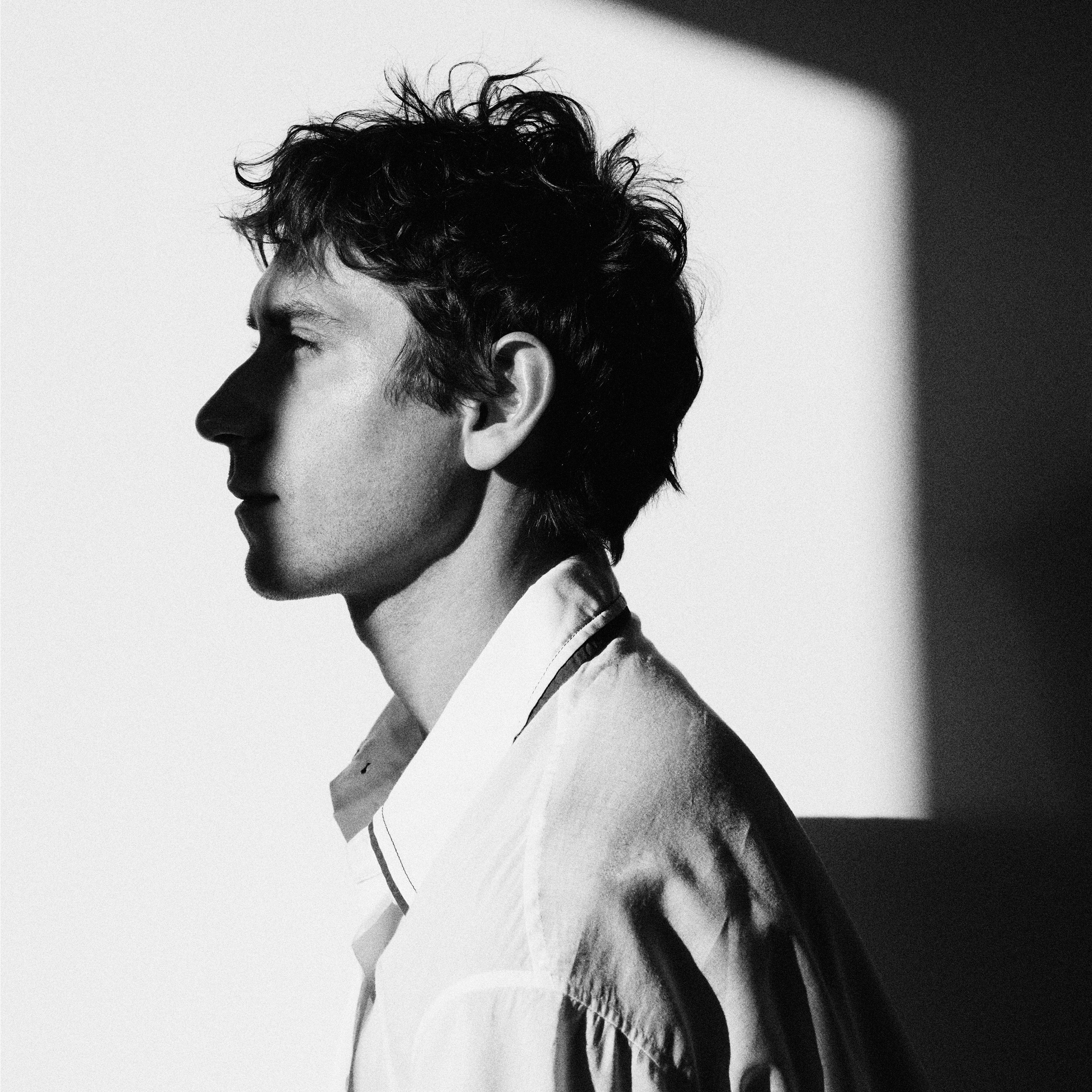 Daniel Kolodziejcszak Polish Artist Based in Milan Stone Master