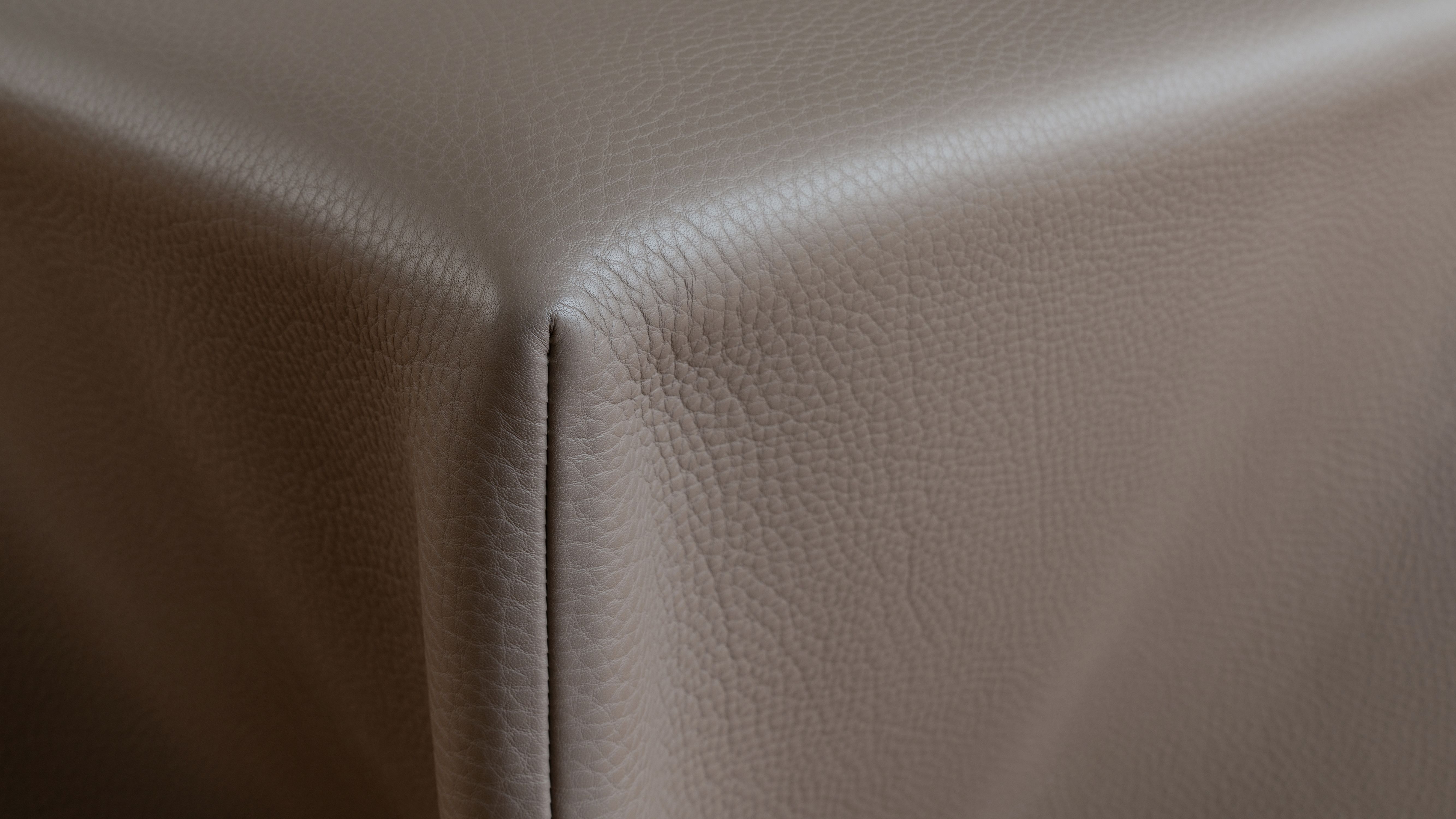 Ateliers Courbet presents Philippe Peres Editions and its collection of Cornette Chair designed by Martin Szekely