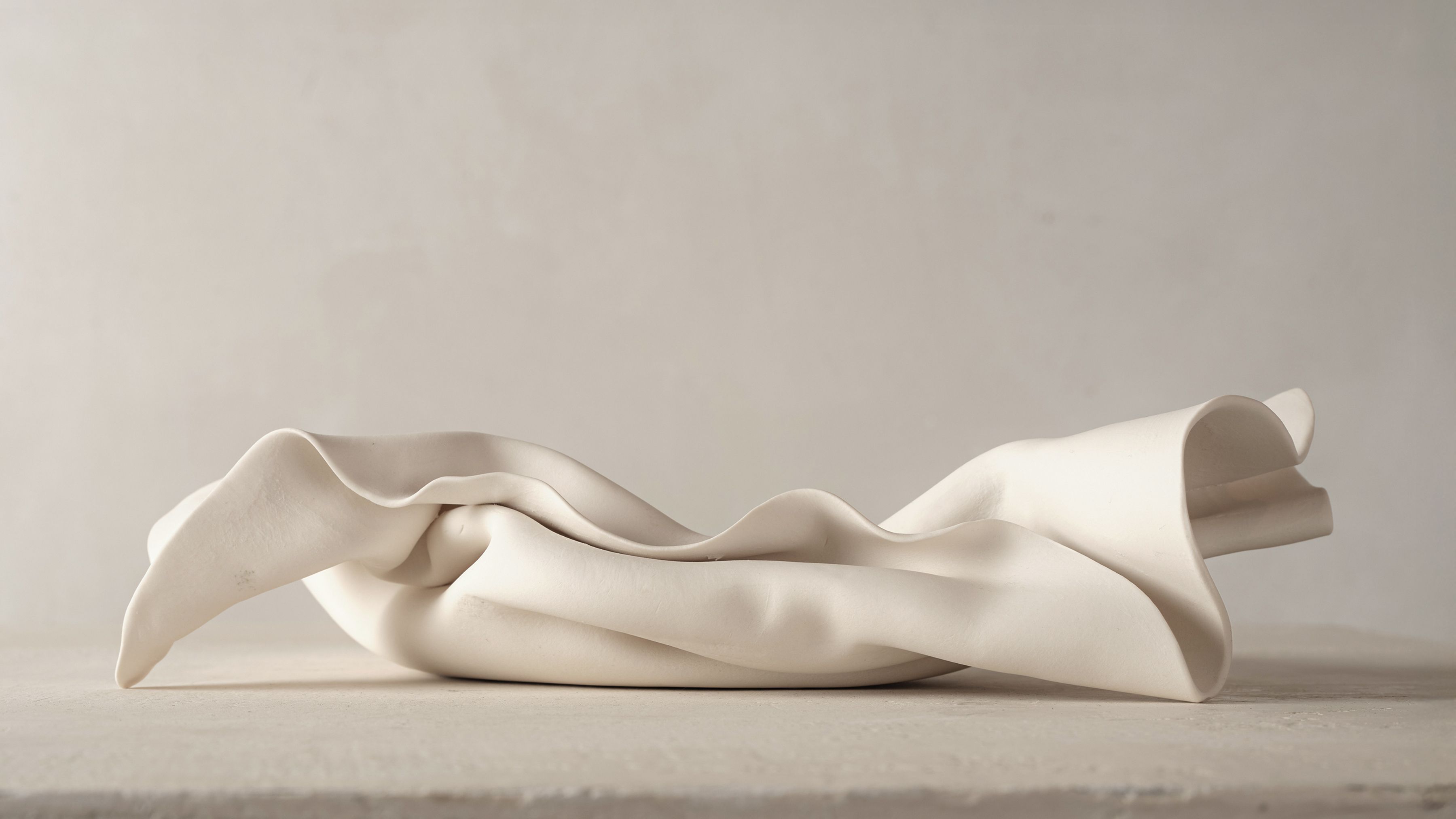 Iris Nesher Ateliers Courbet Porcelain Ceramic Centerpiece