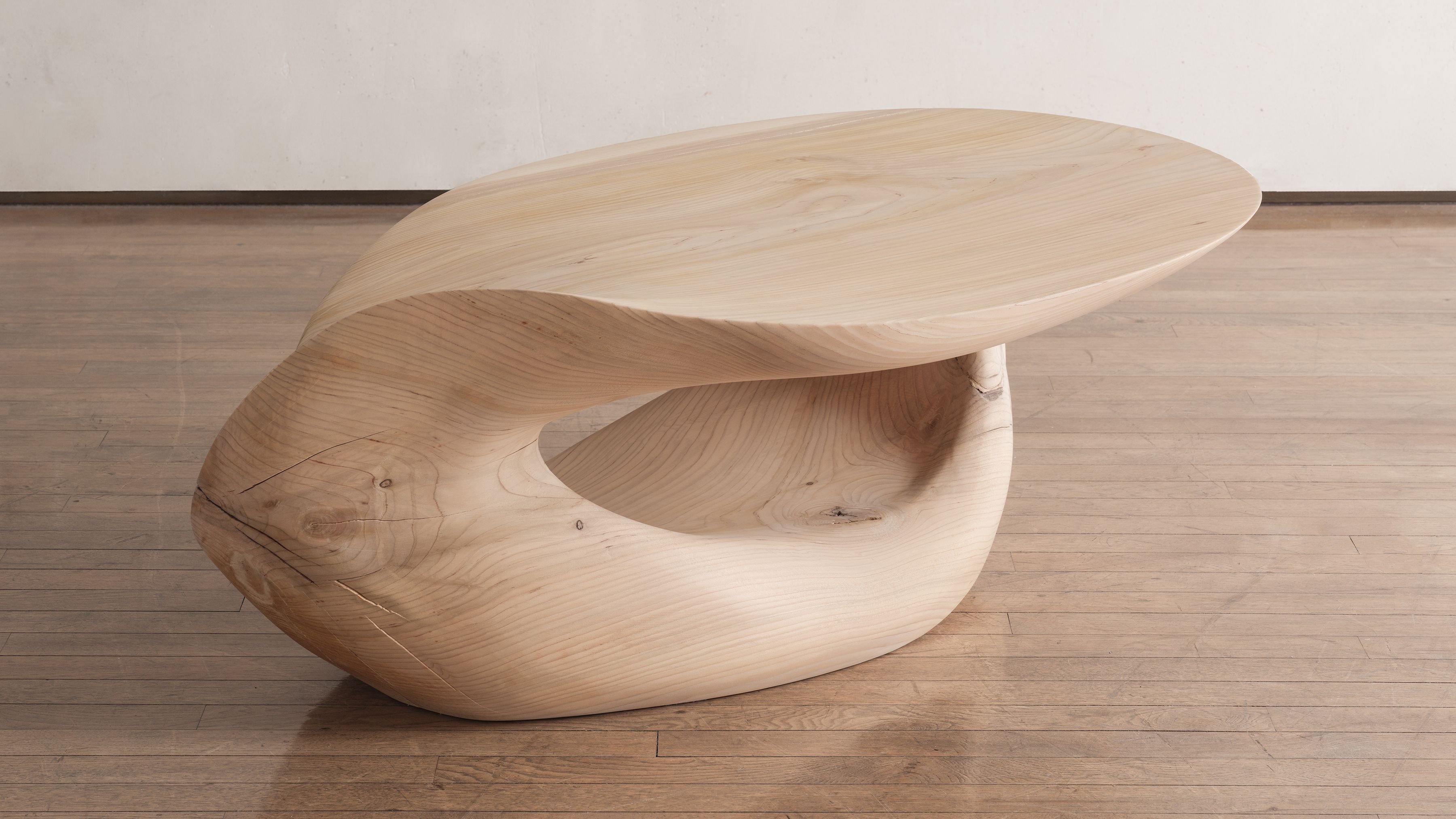 Ateliers Courbet Veronica Mar Mayu Table